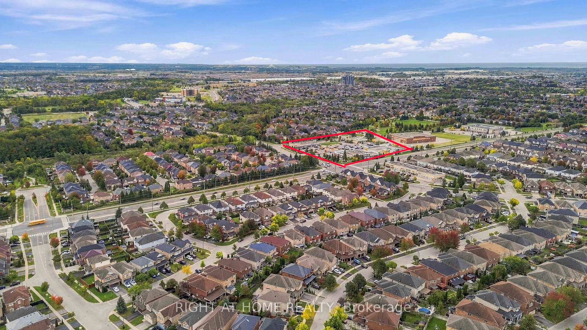 Photo 30 of 34 Dring Street, Ajax, Northwest Ajax — HOMEH