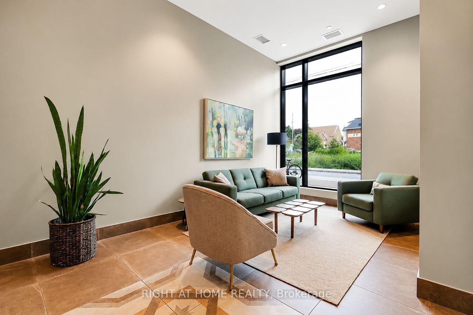 Photo 5 of Unit Unit #312, 60 Springhurst Avenue, Ottawa, Ottawa East — HOMEH