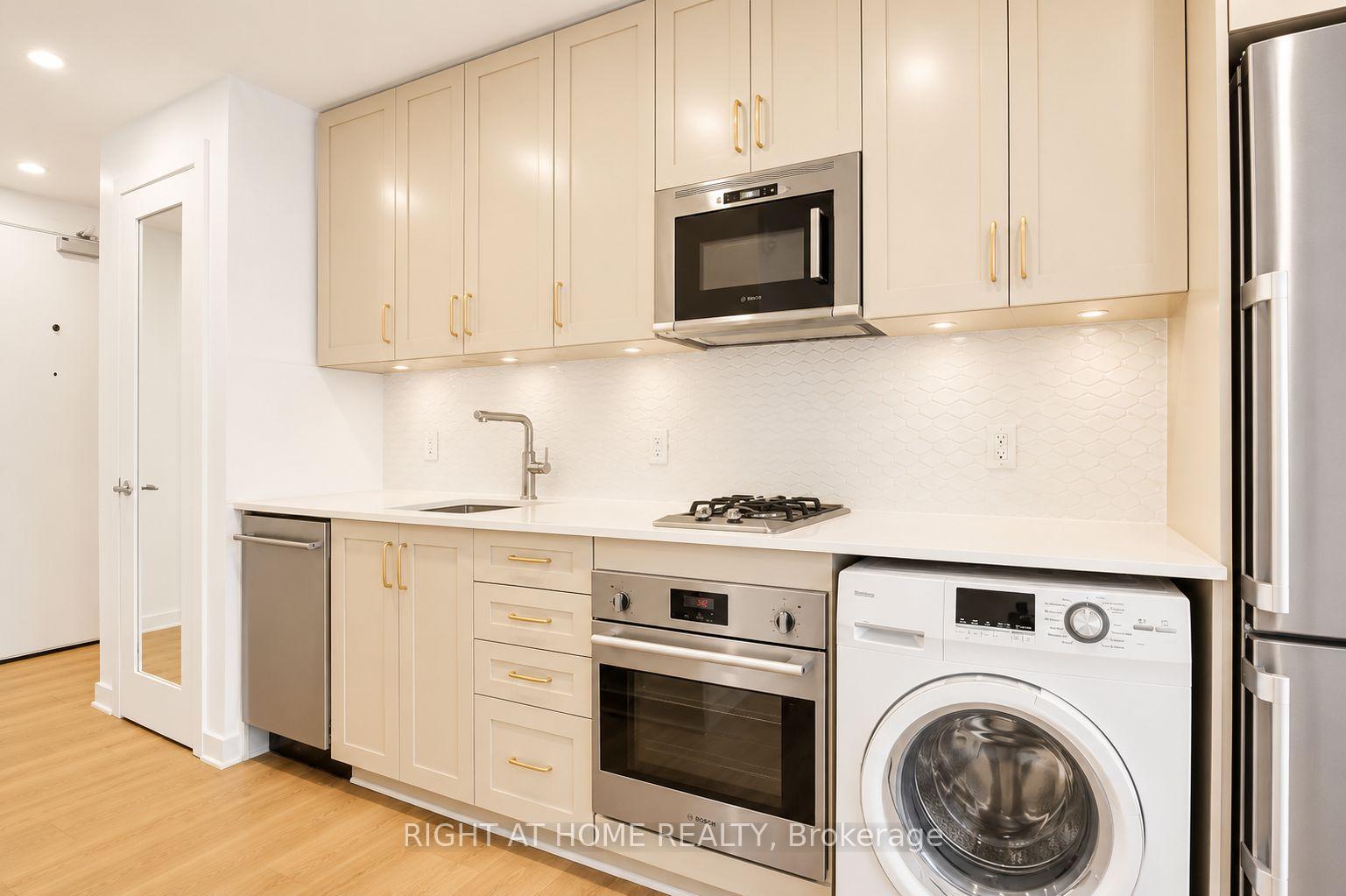 Photo 9 of Unit Unit #312, 60 Springhurst Avenue, Ottawa, Ottawa East — HOMEH