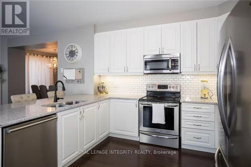 Photo 13 of 178 Flowing Creek Circle, Ottawa, Kanata - Emerald Meadows/Trailwest — HOMEH