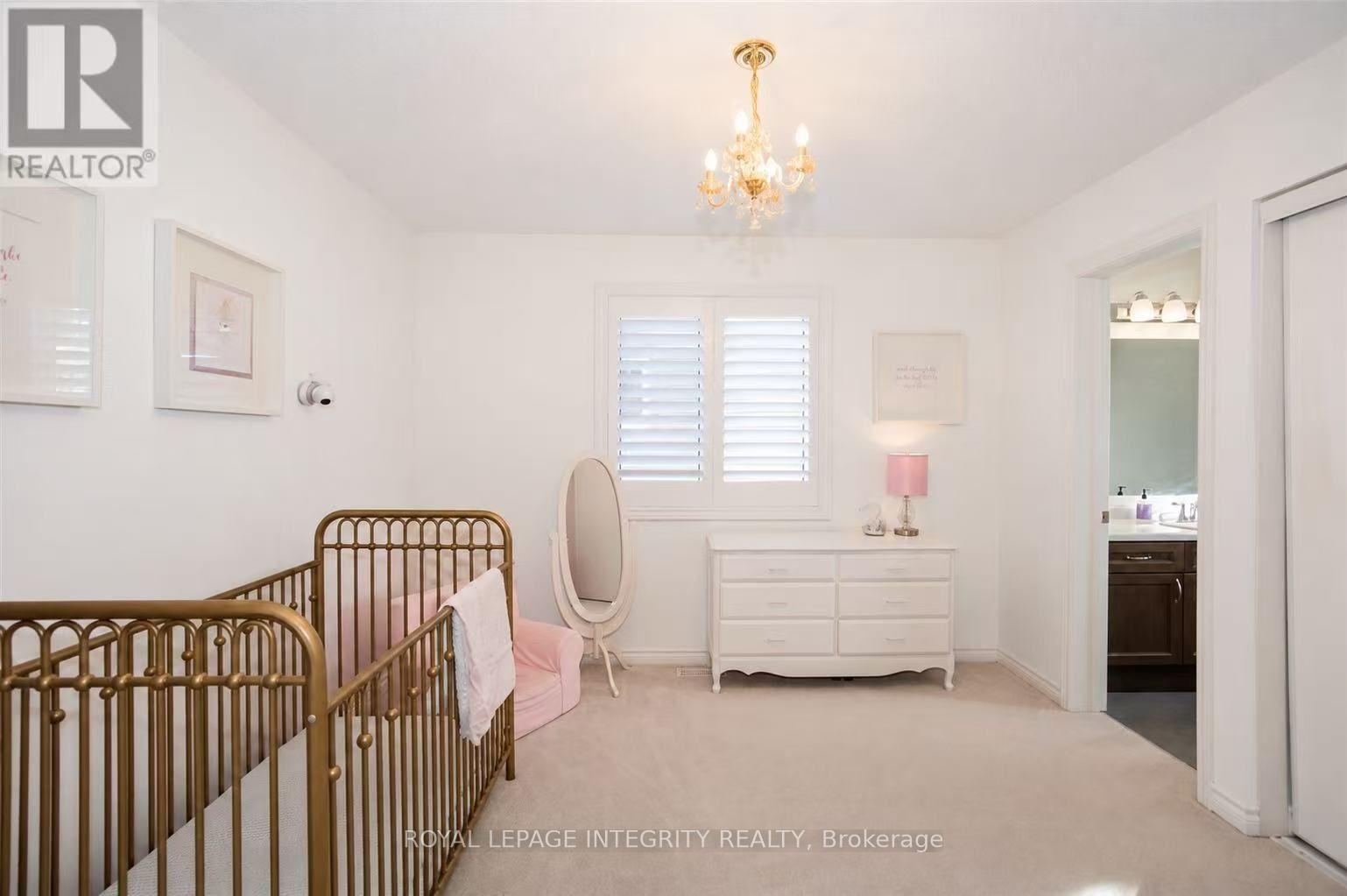 Photo 19 of 178 Flowing Creek Circle, Ottawa, Kanata - Emerald Meadows/Trailwest — HOMEH