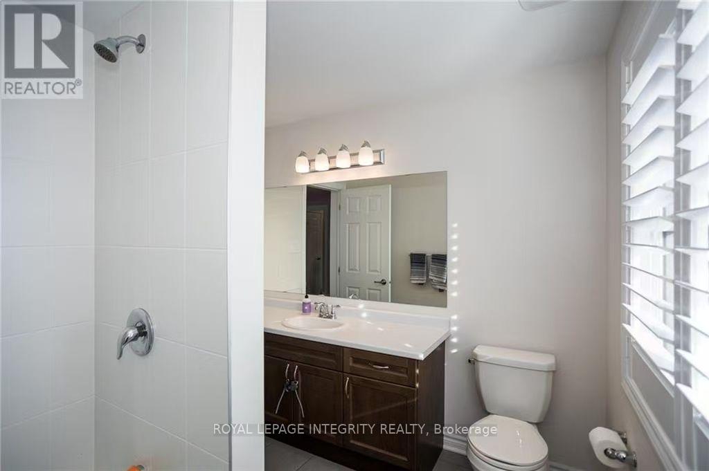 Photo 21 of 178 Flowing Creek Circle, Ottawa, Kanata - Emerald Meadows/Trailwest — HOMEH