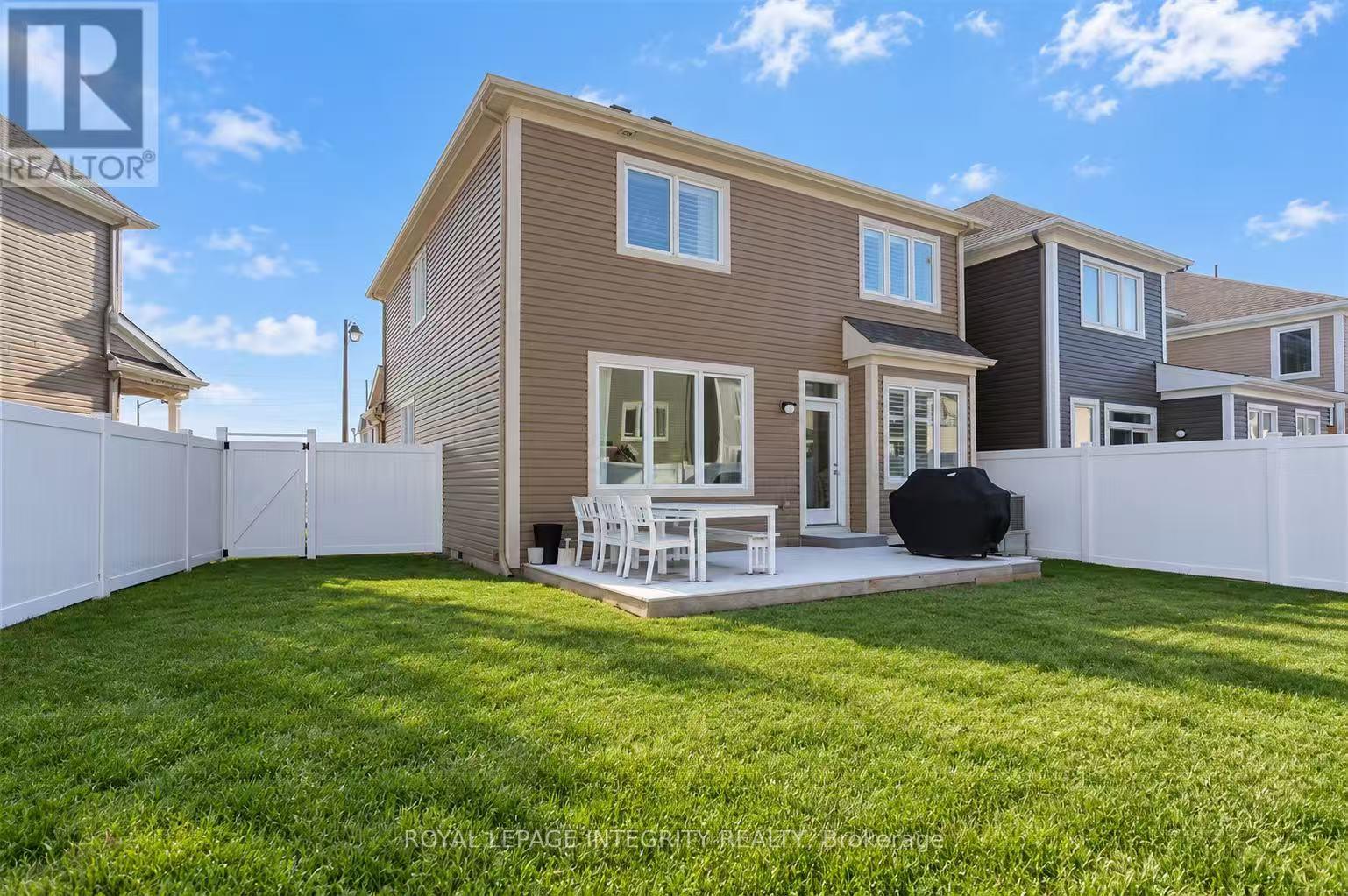 Photo 26 of 178 Flowing Creek Circle, Ottawa, Kanata - Emerald Meadows/Trailwest — HOMEH