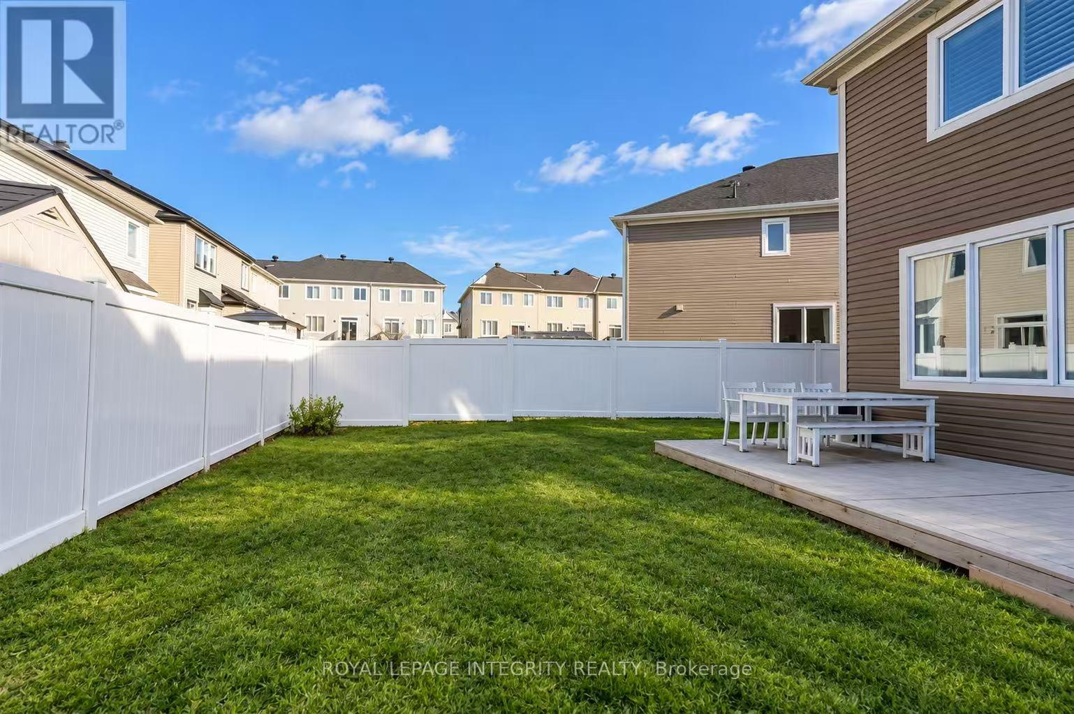 Photo 28 of 178 Flowing Creek Circle, Ottawa, Kanata - Emerald Meadows/Trailwest — HOMEH