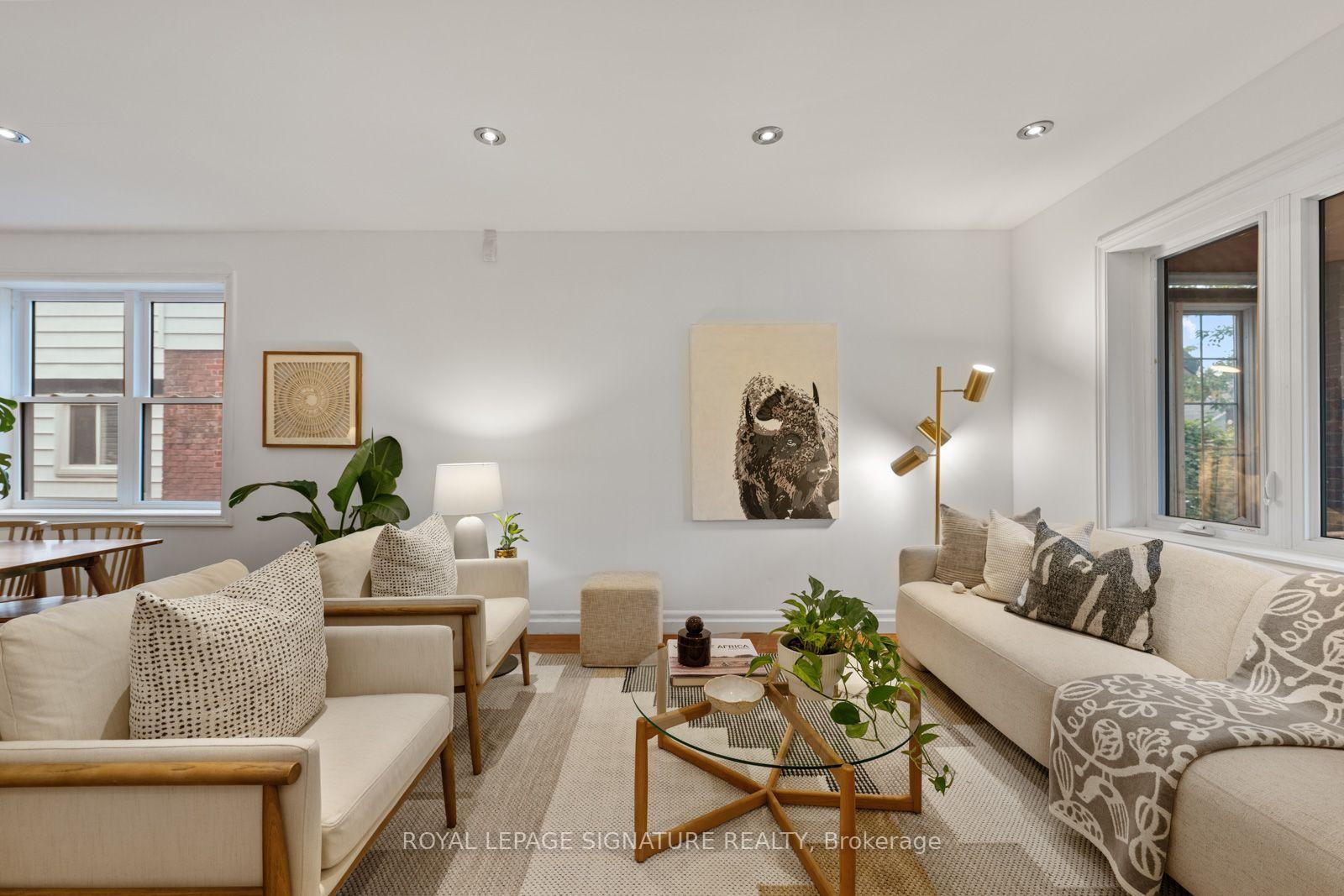 Photo 5 of 30 Lawlor Avenue, Toronto, East End-Danforth — HOMEH