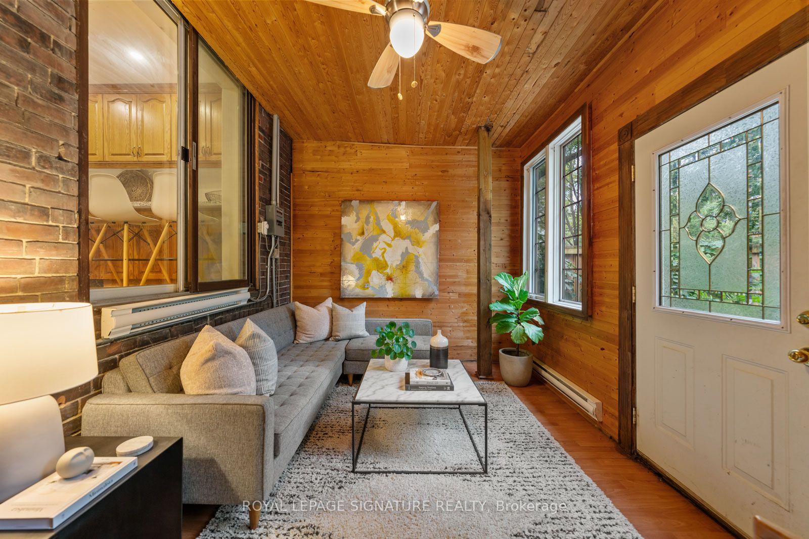 Photo 15 of 30 Lawlor Avenue, Toronto, East End-Danforth — HOMEH