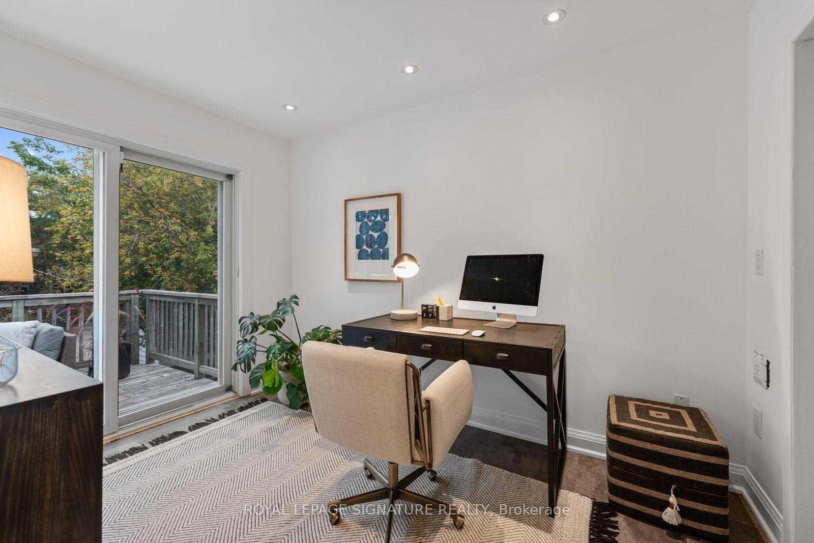 Photo 18 of 30 Lawlor Avenue, Toronto, East End-Danforth — HOMEH