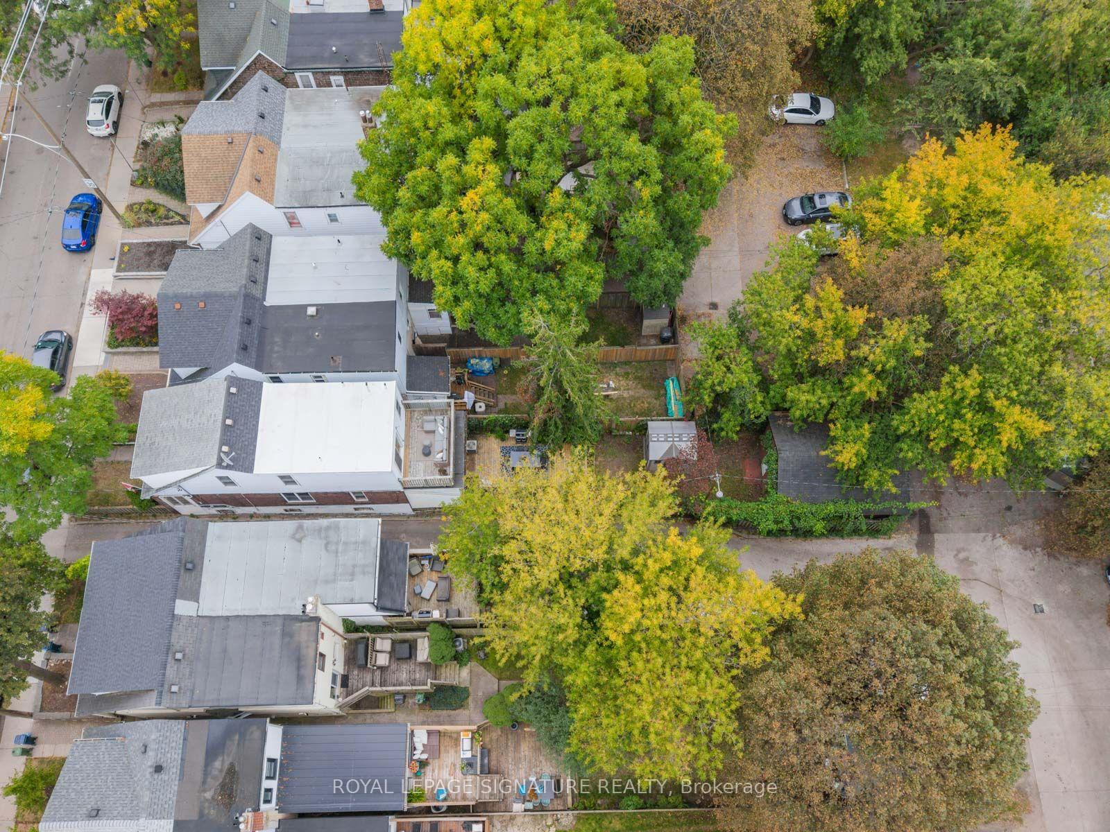 Photo 34 of 30 Lawlor Avenue, Toronto, East End-Danforth — HOMEH