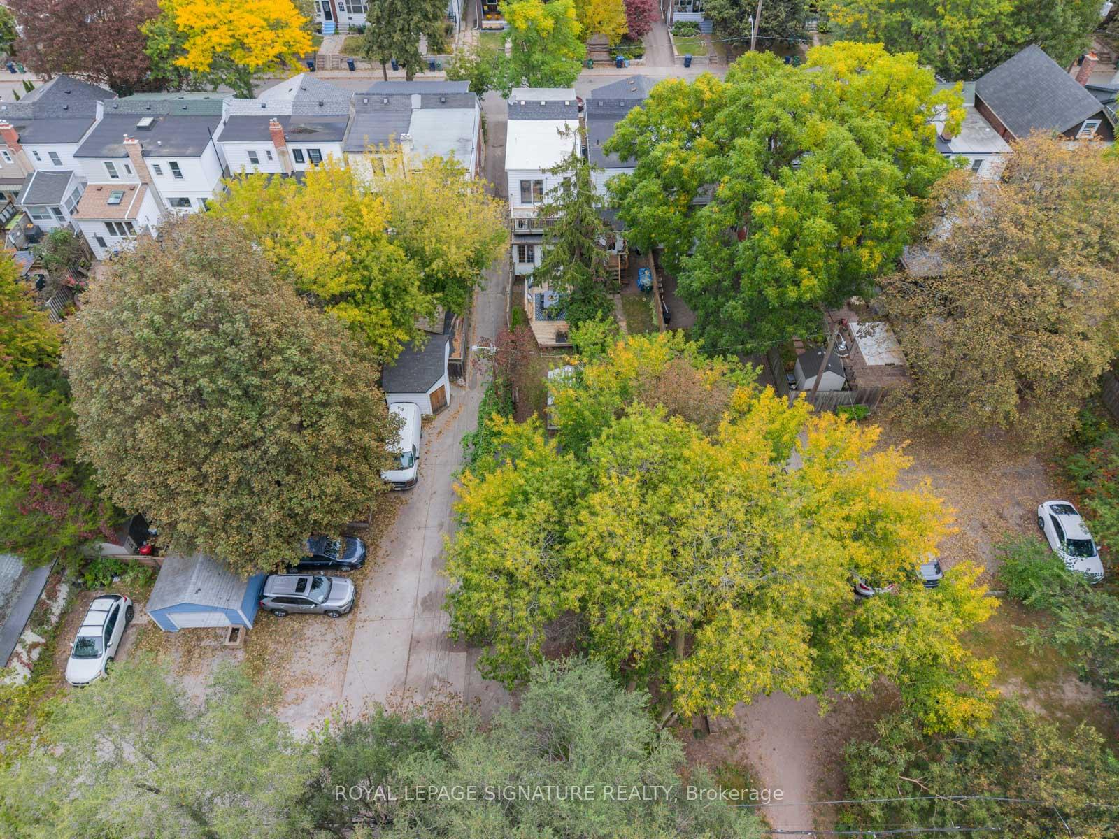 Photo 35 of 30 Lawlor Avenue, Toronto, East End-Danforth — HOMEH