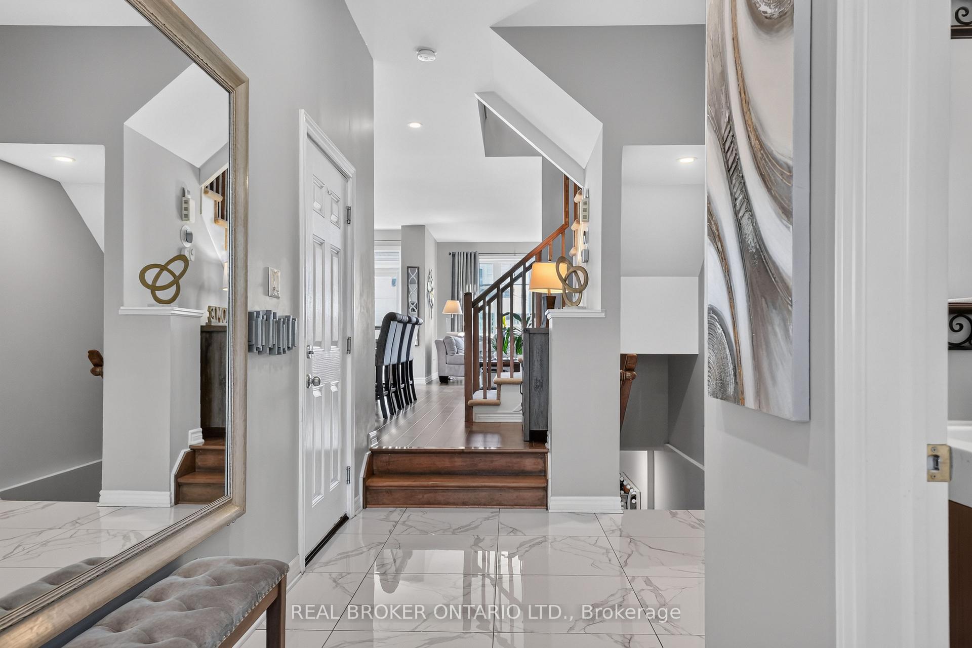 Photo 3 of 609 Egret Way, Ottawa, Barrhaven - Half Moon Bay — HOMEH