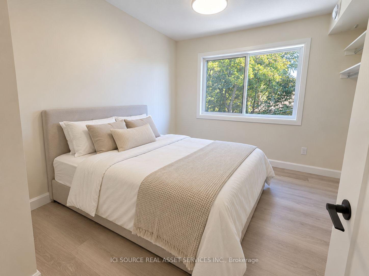 Photo 8 of 1119 Heron Road, Ottawa, Billings Bridge — HOMEH