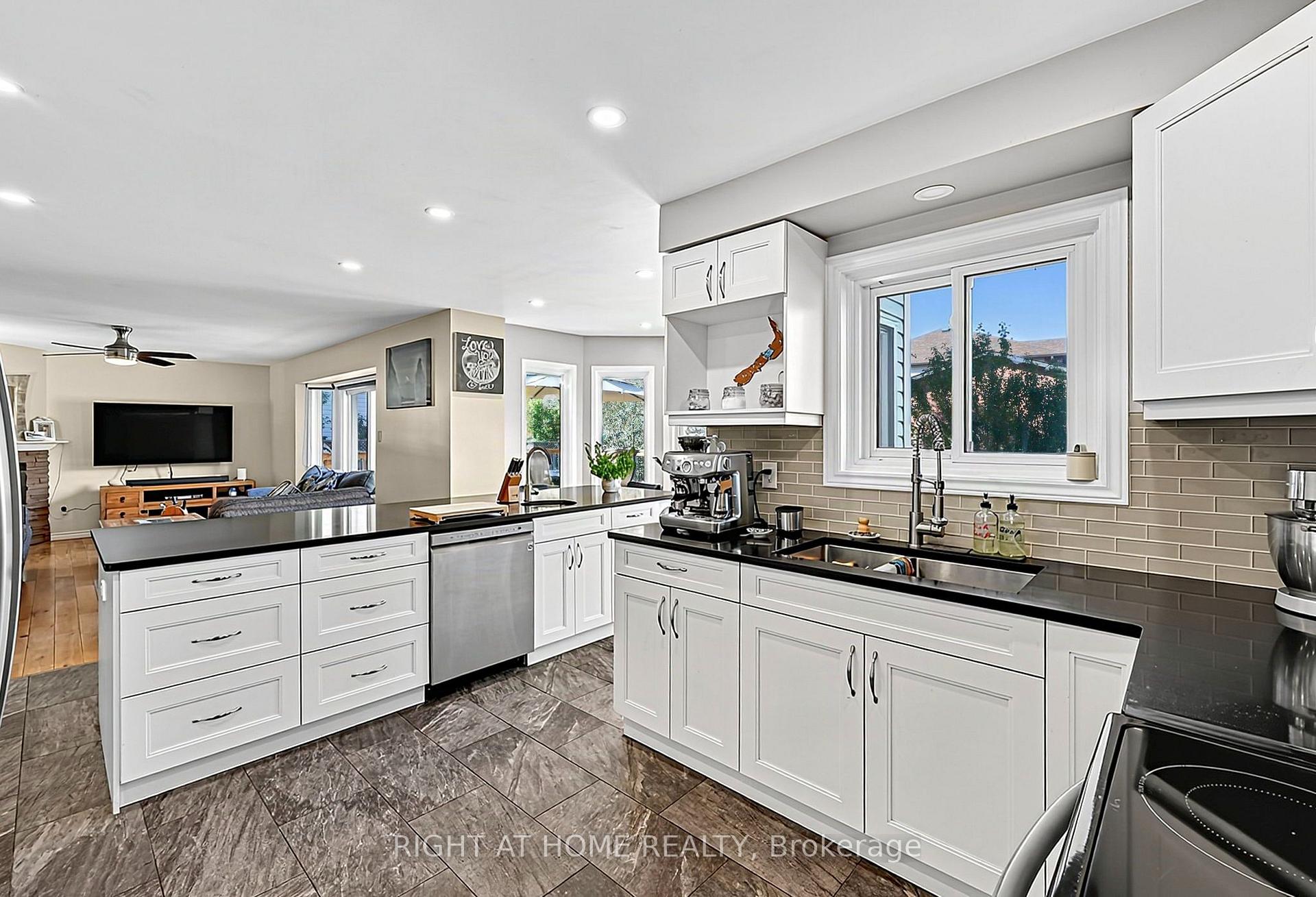 Photo 9 of 44 Edenbridge Drive, Essa, Angus — HOMEH