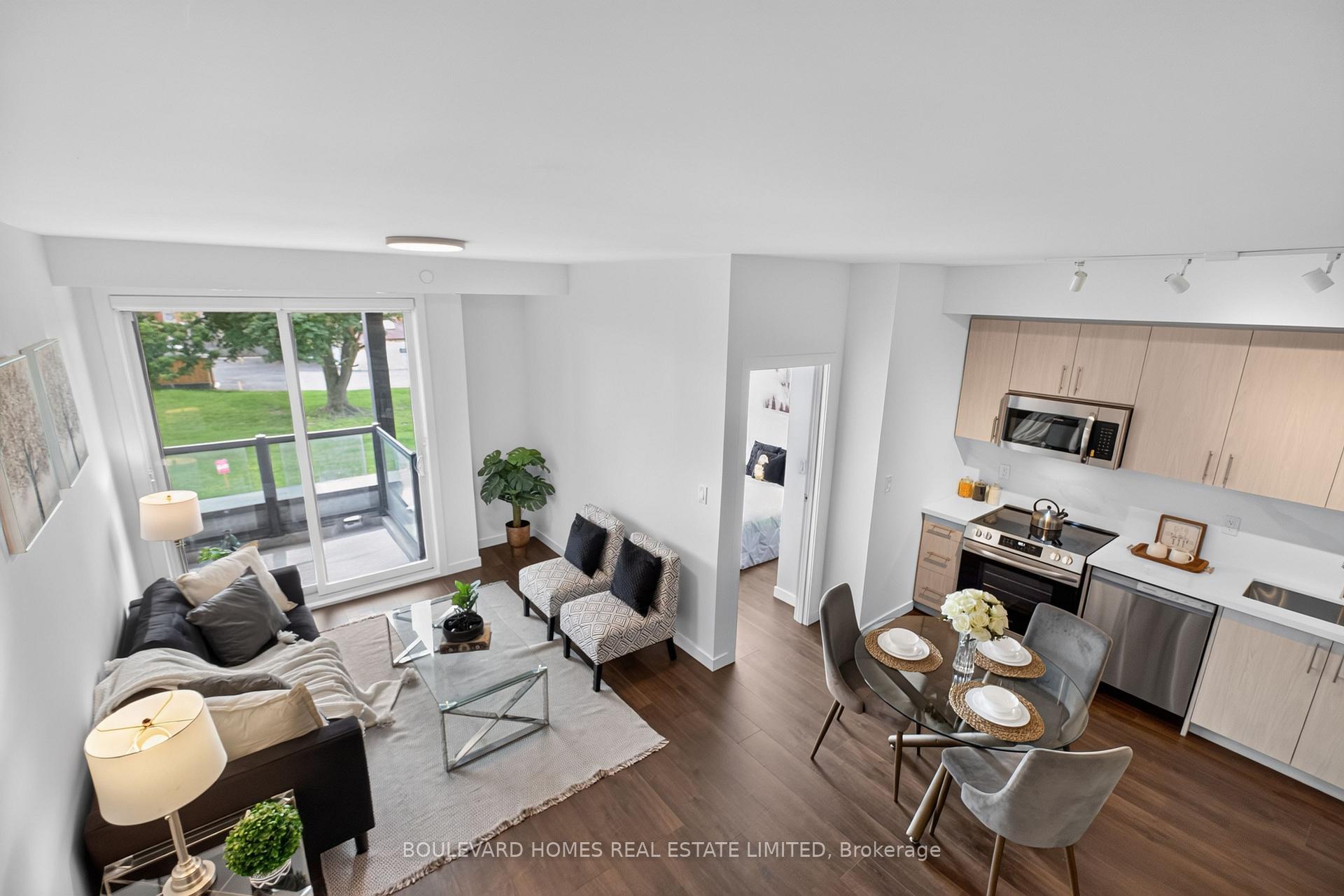 Photo 16 of Unit 13, 30 Markdale Lane, Markham, Middlefield — HOMEH