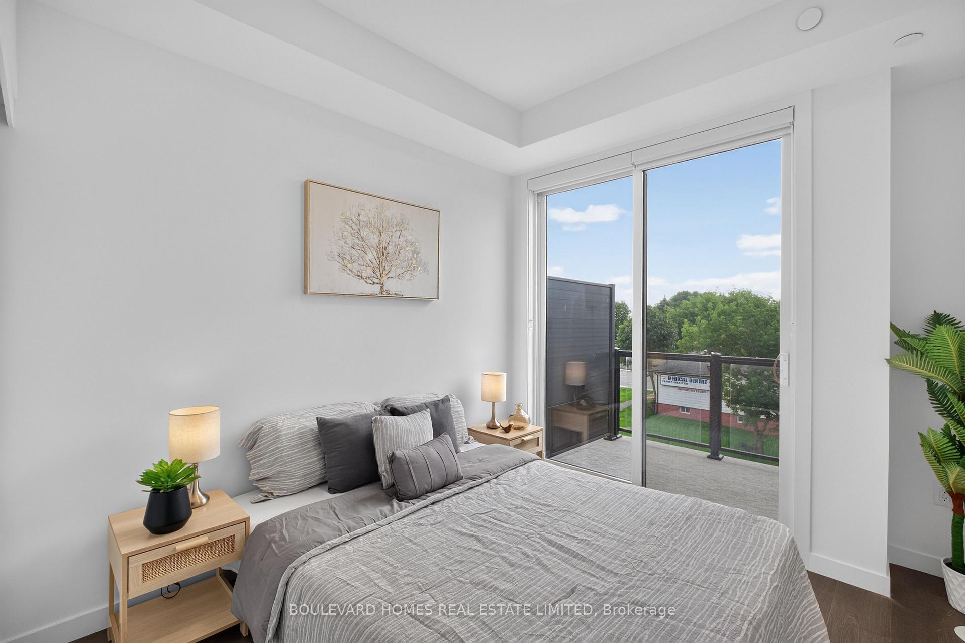 Photo 27 of Unit 13, 30 Markdale Lane, Markham, Middlefield — HOMEH