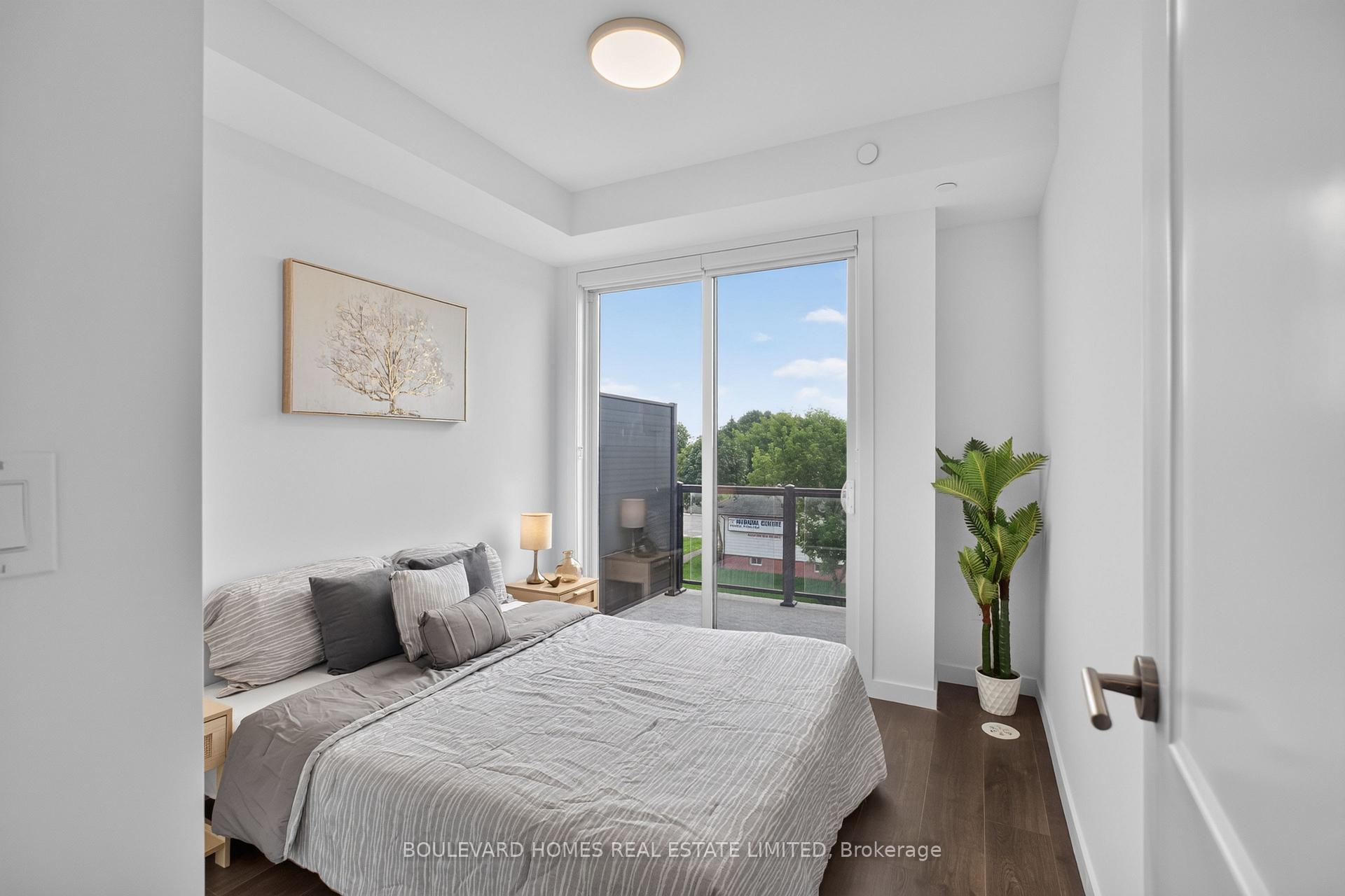 Photo 28 of Unit 13, 30 Markdale Lane, Markham, Middlefield — HOMEH