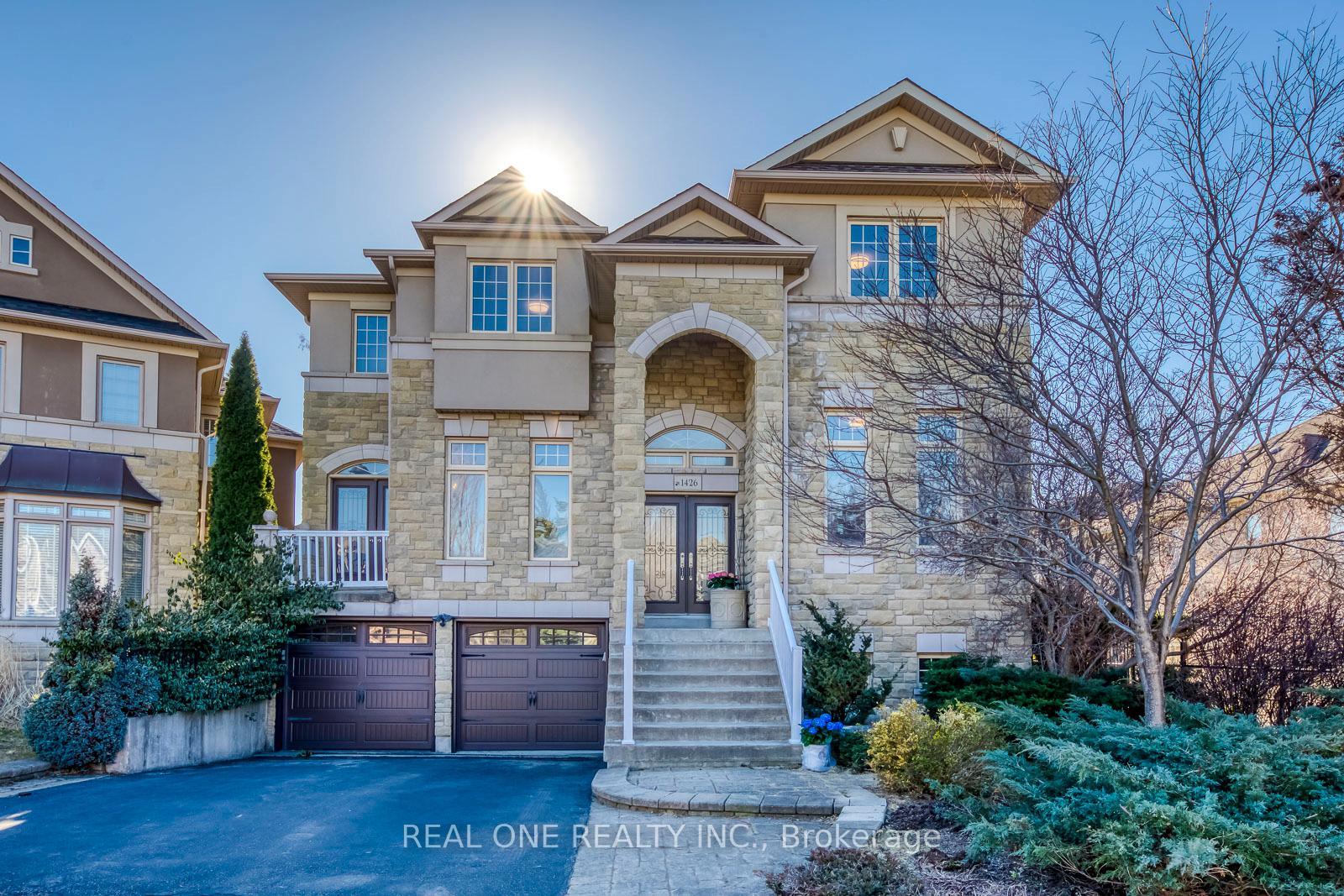 Photo of 1426 Redwing Court