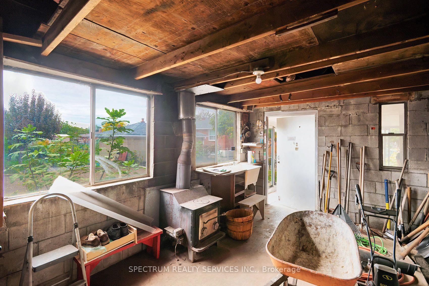 Photo 48 of 37 Jocada Road, North York, Maple Leaf — HOMEH