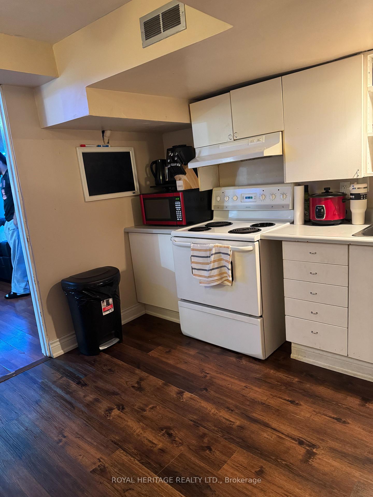 Photo 9 of Unit BSMT, 586 Creekview Circle, Pickering, West Shore — HOMEH