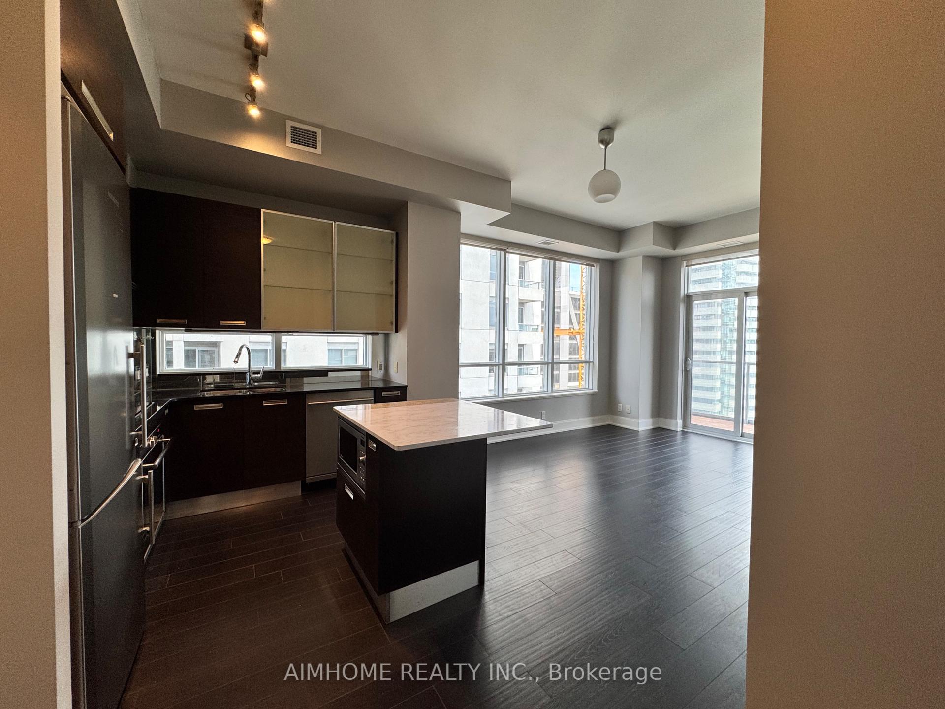Photo 9 of Unit 1801, 21 Balmuto Street, Toronto, Bay Street Corridor — HOMEH