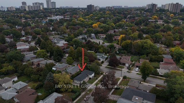 Photo 1 of 1 Lesgay Crescent, North York, Don Valley Village — HOMEH
