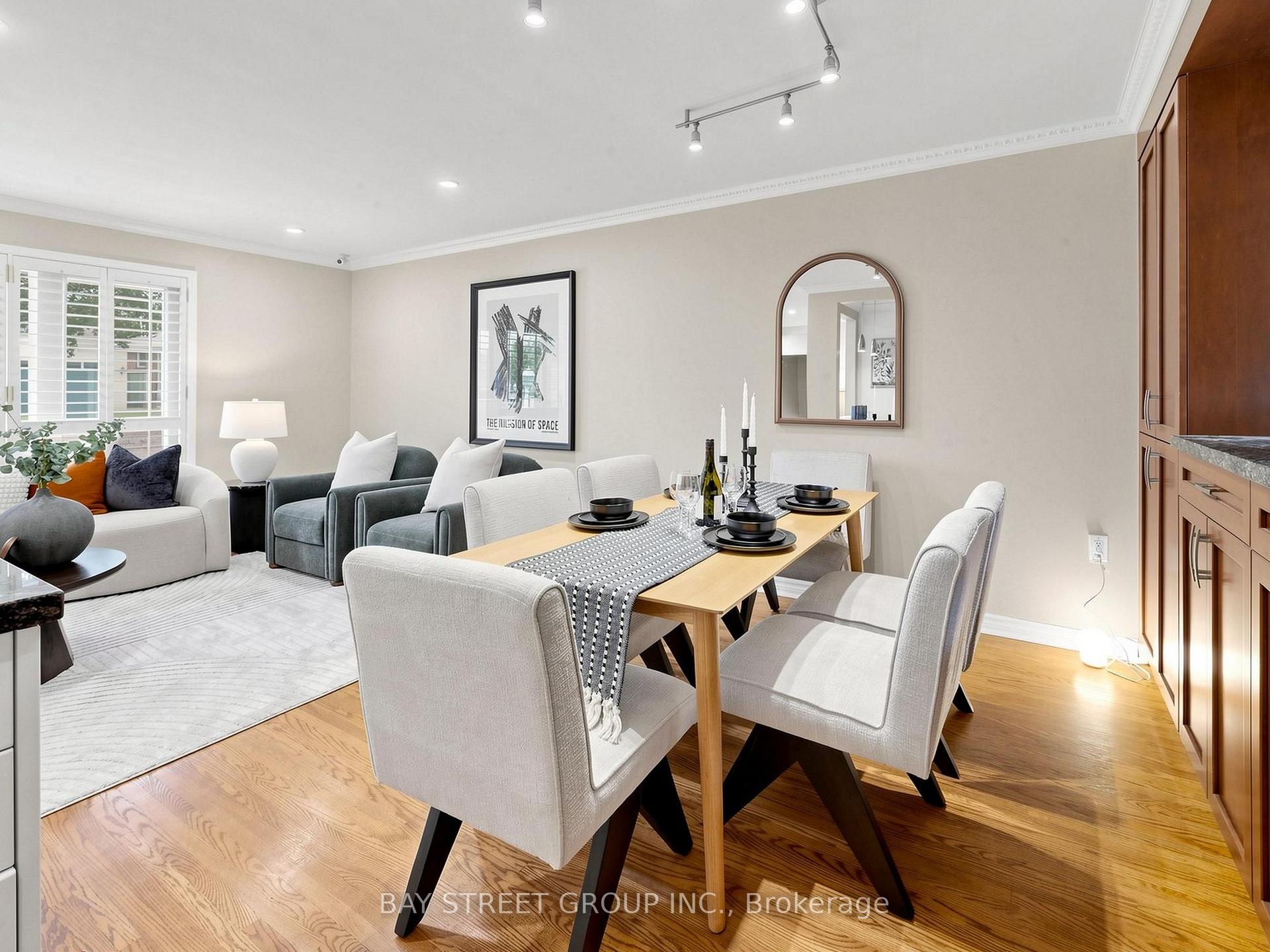 Photo 10 of 1 Lesgay Crescent, North York, Don Valley Village — HOMEH
