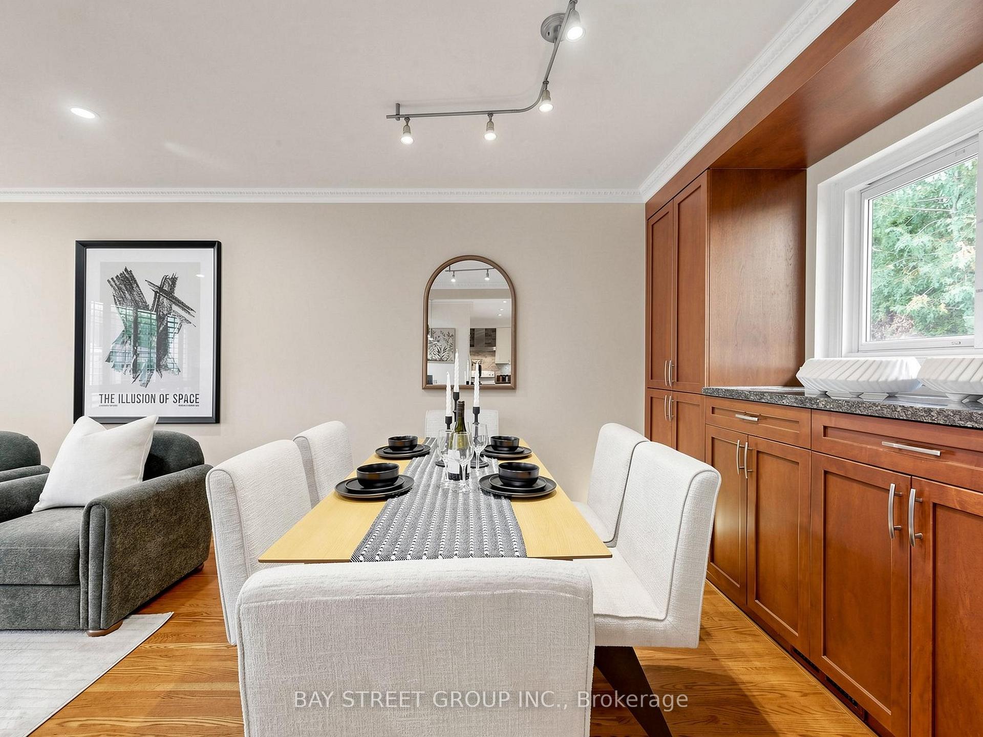 Photo 11 of 1 Lesgay Crescent, North York, Don Valley Village — HOMEH
