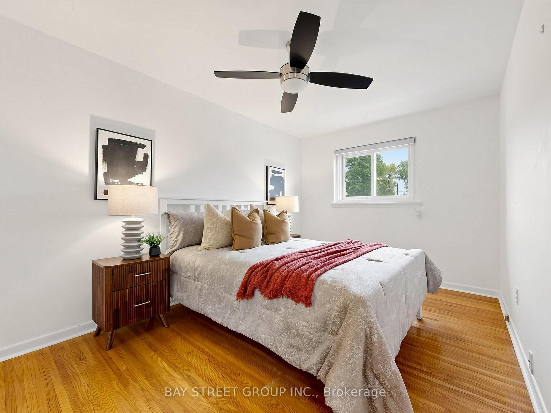 Photo 17 of 1 Lesgay Crescent, North York, Don Valley Village — HOMEH