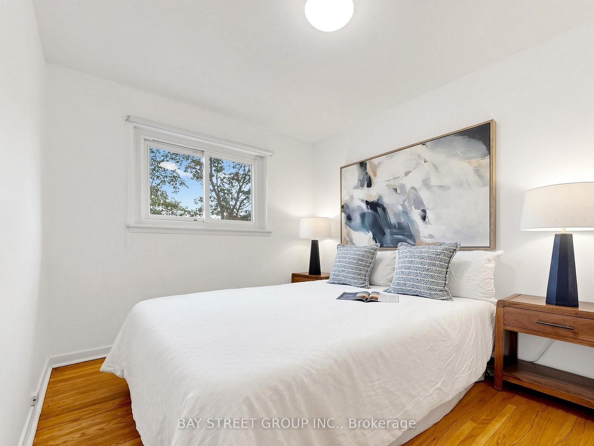 Photo 19 of 1 Lesgay Crescent, North York, Don Valley Village — HOMEH