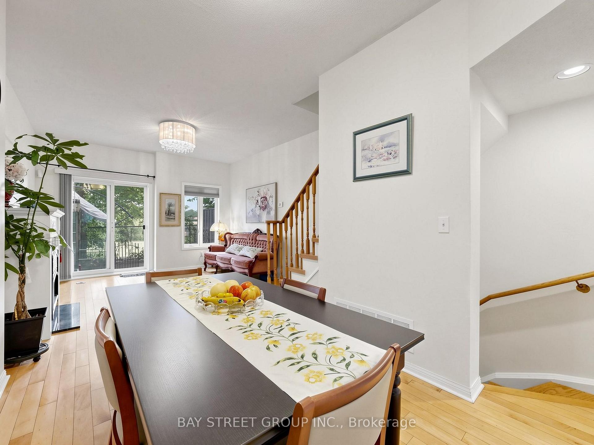 Photo 10 of Unit 2, 4 St Moritz Way, Markham, Unionville — HOMEH