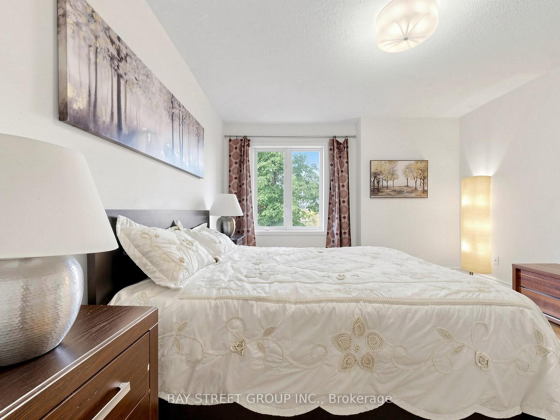 Photo 20 of Unit 2, 4 St Moritz Way, Markham, Unionville — HOMEH