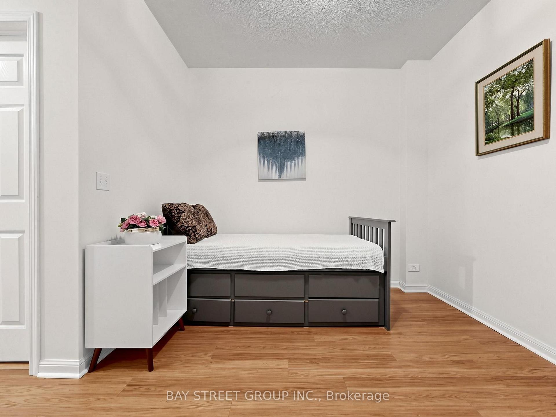 Photo 24 of Unit 2, 4 St Moritz Way, Markham, Unionville — HOMEH