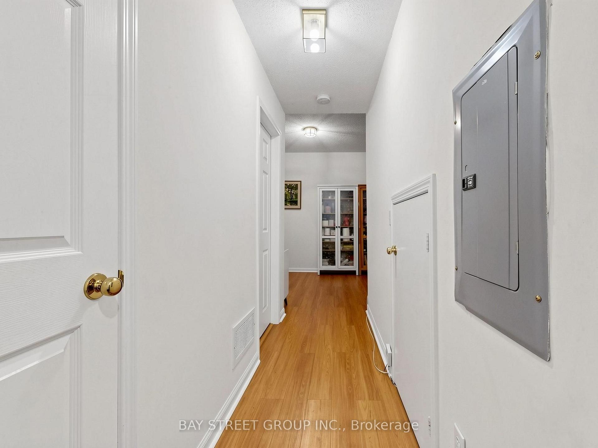 Photo 25 of Unit 2, 4 St Moritz Way, Markham, Unionville — HOMEH