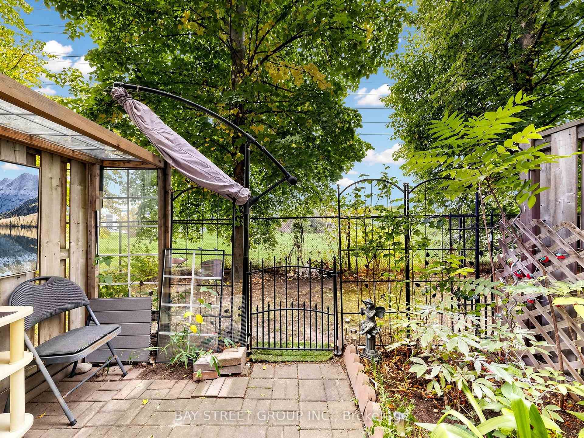 Photo 30 of Unit 2, 4 St Moritz Way, Markham, Unionville — HOMEH