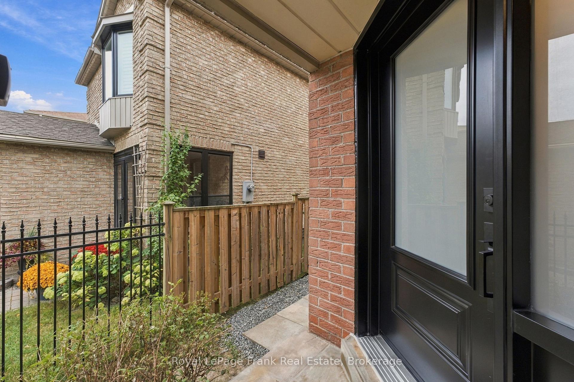 Photo 3 of 10 Delaney Drive, Ajax, Central West — HOMEH