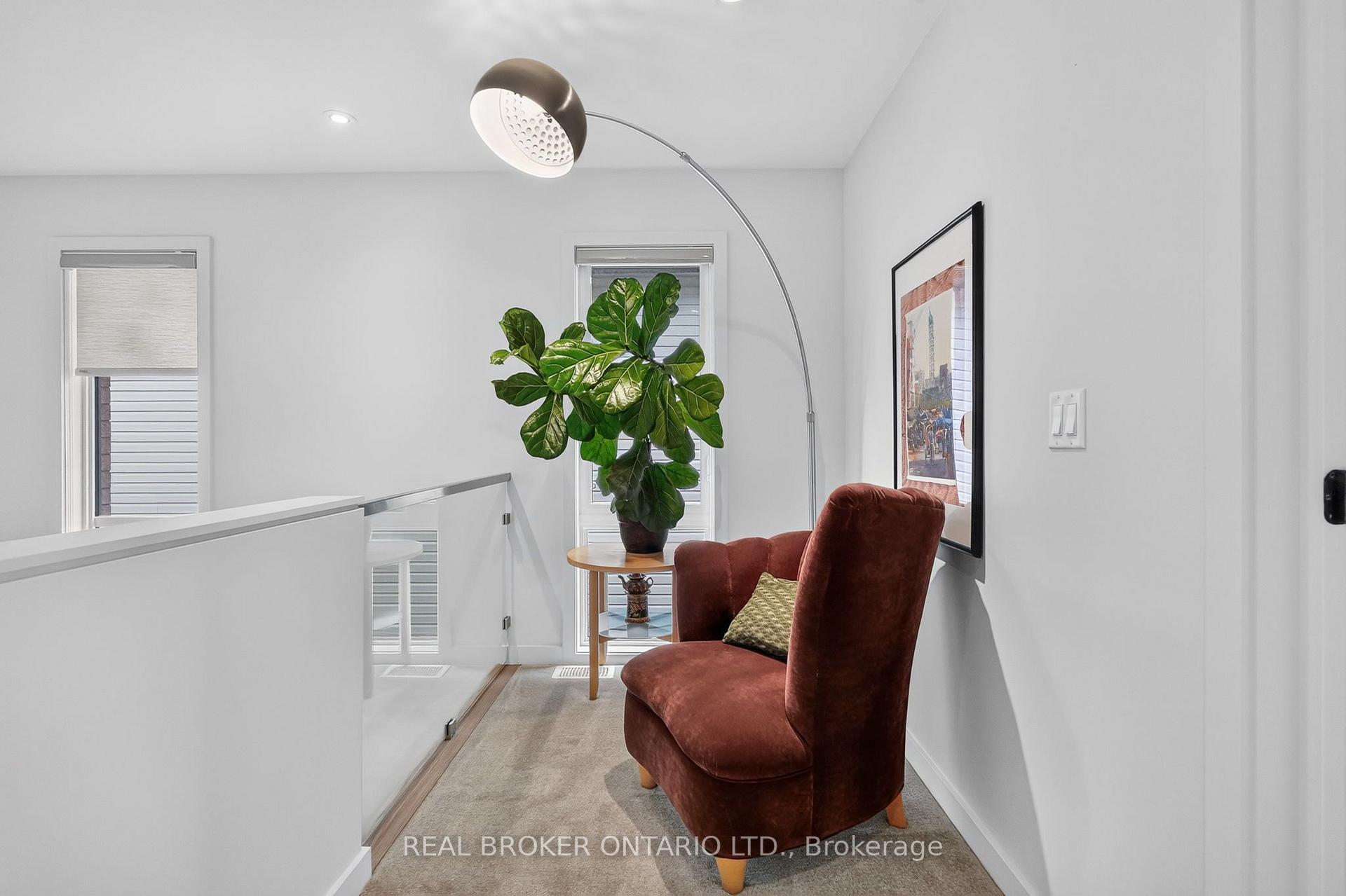 Photo 31 of 1071 Lunar Glow Crescent, Ottawa, Riverside South/Gloucester Glen — HOMEH