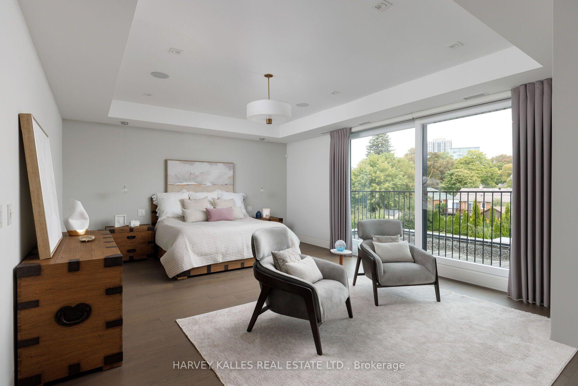 Photo 21 of 16 Graystone Gardens, Etobicoke, Islington-City Centre West — HOMEH
