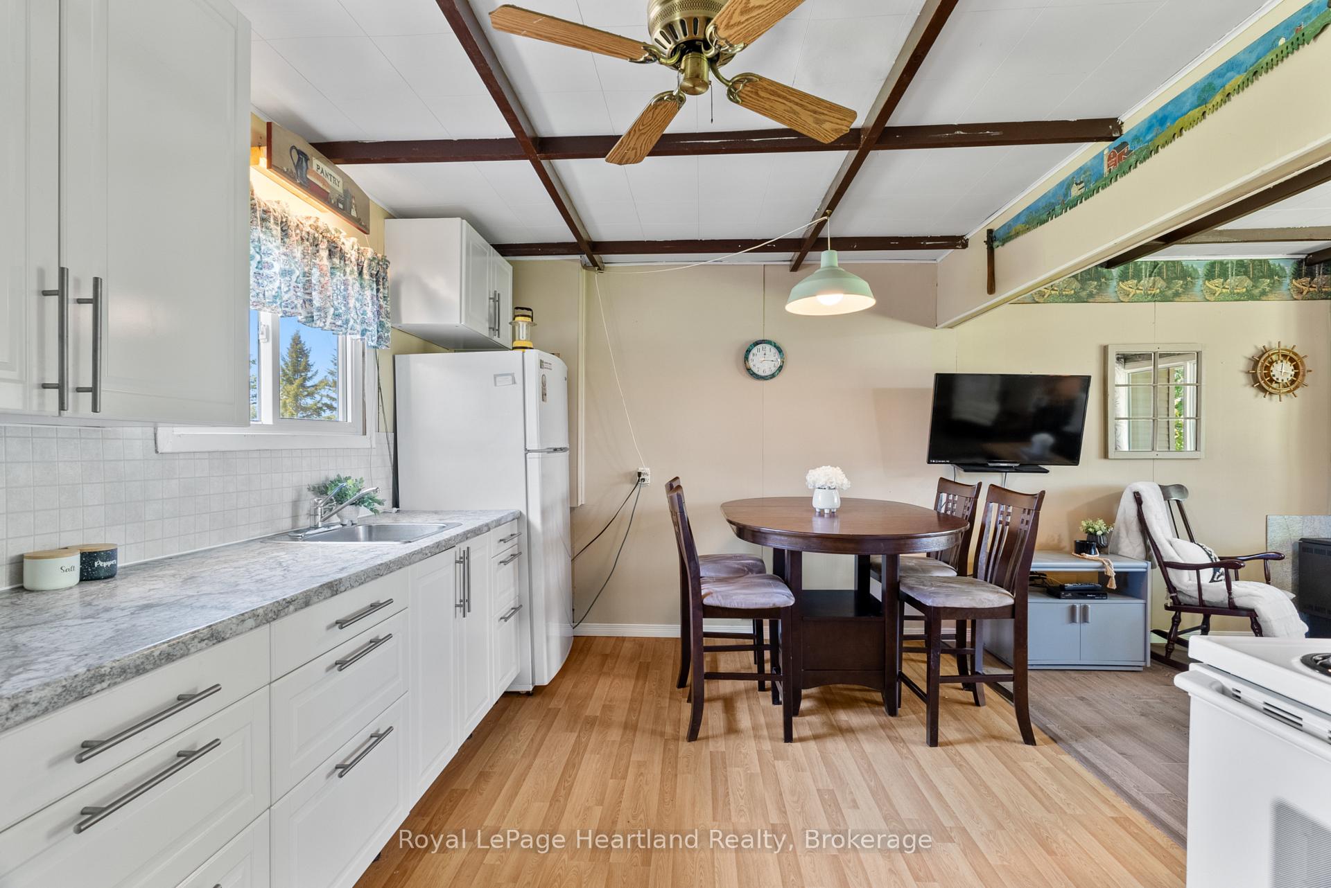 Photo 9 of 48 Poechman Lane, Brockton — HOMEH