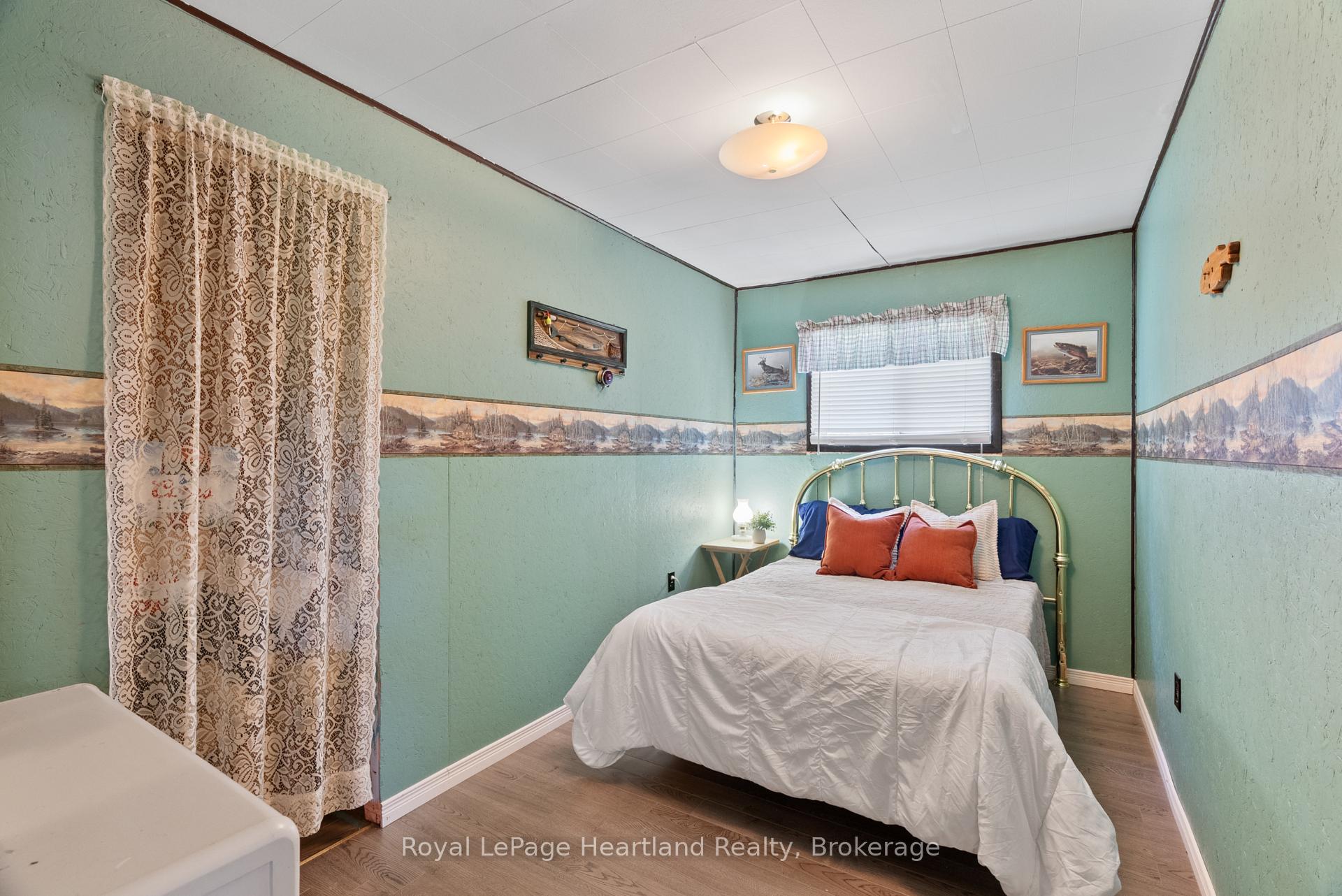 Photo 16 of 48 Poechman Lane, Brockton — HOMEH