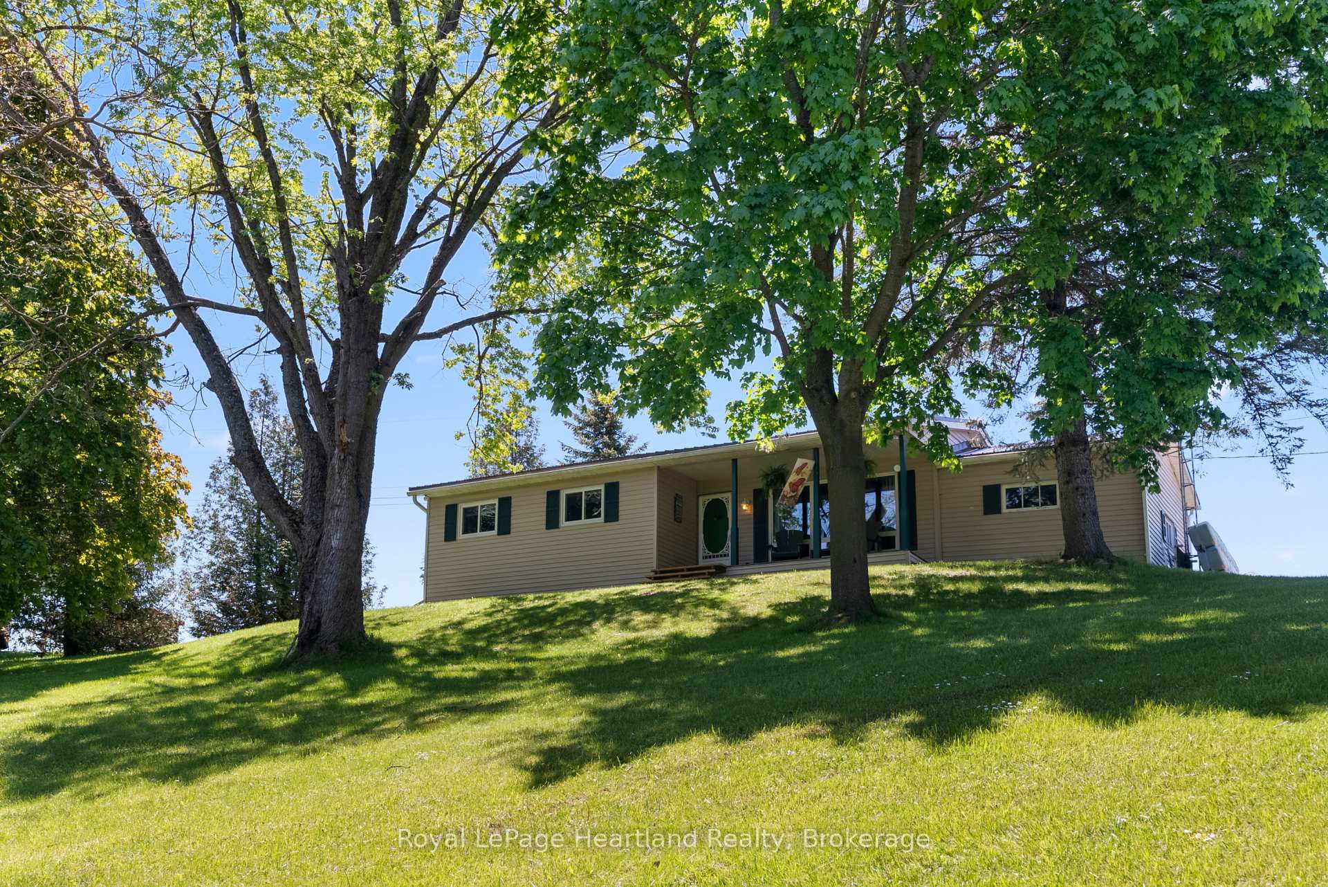 Photo 22 of 48 Poechman Lane, Brockton — HOMEH