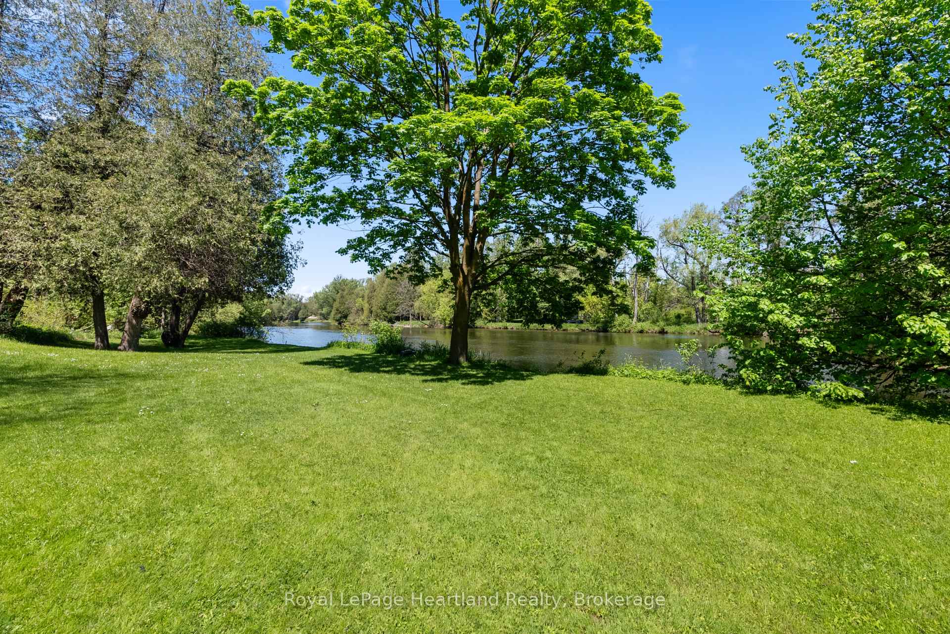 Photo 26 of 48 Poechman Lane, Brockton — HOMEH