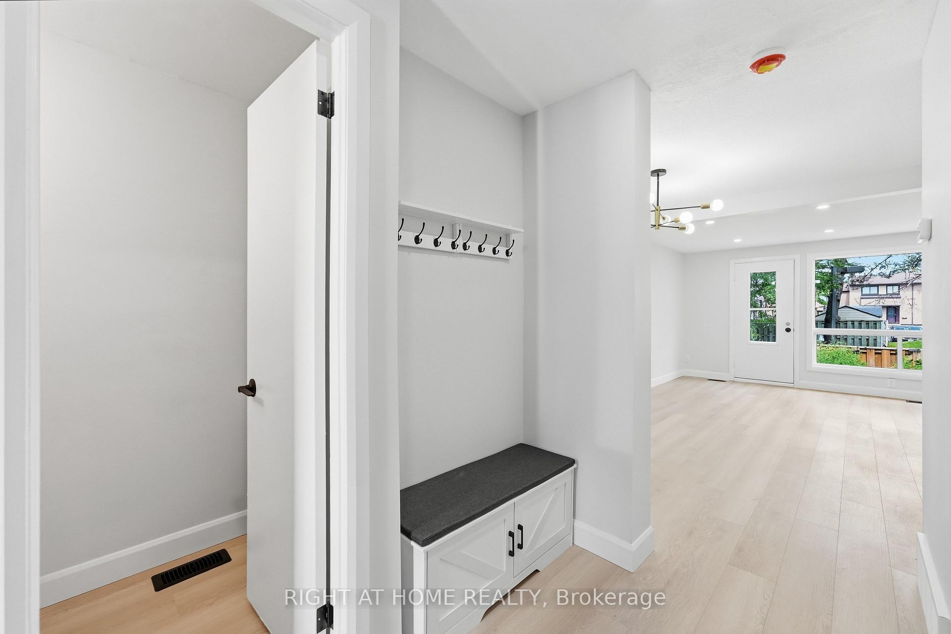 Photo 15 of Unit 3, 7874 Jeanne D'arc Boulevard, Ottawa, Convent Glen North — HOMEH