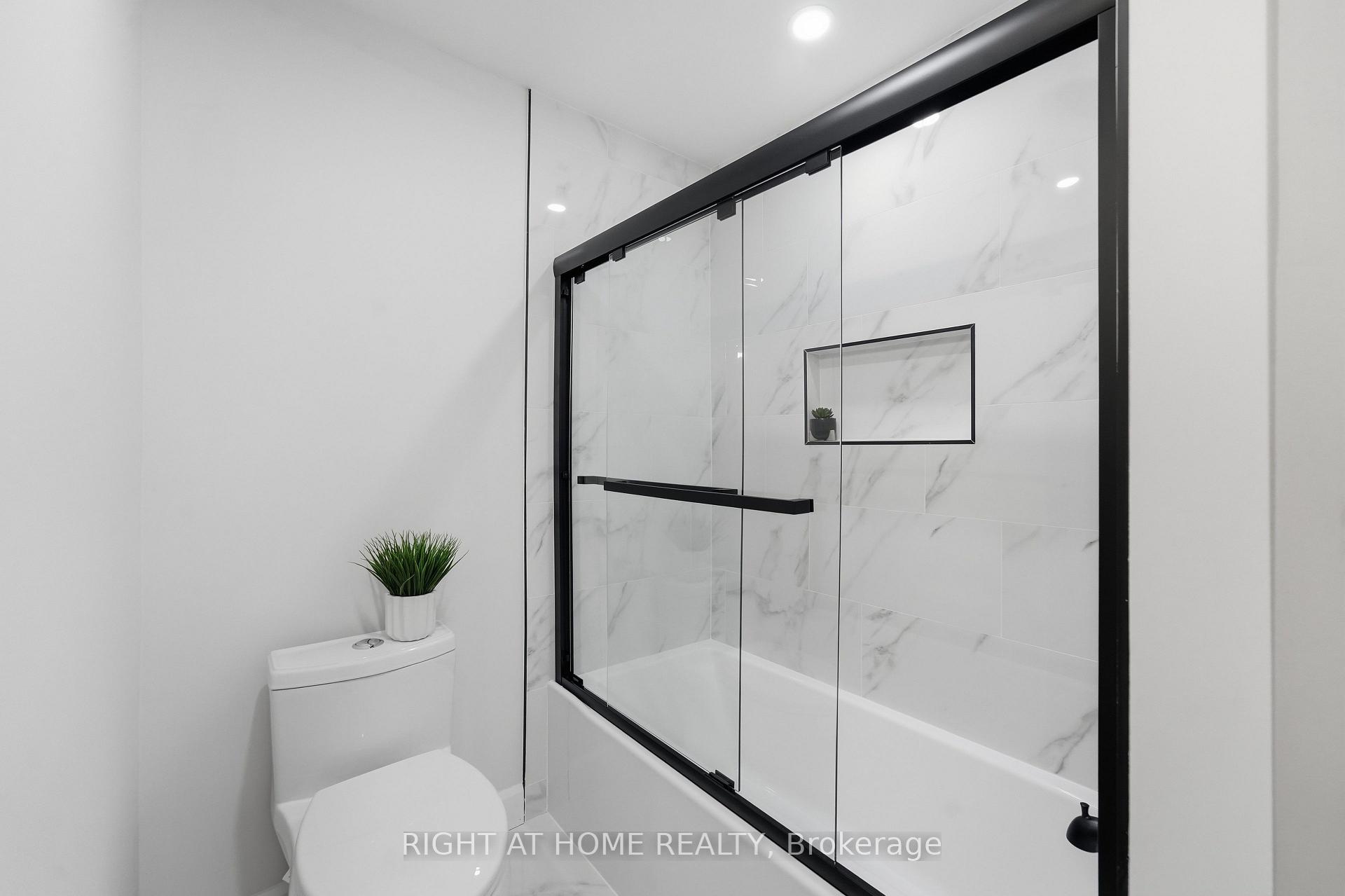 Photo 14 of Unit 3, 7874 Jeanne D'arc Boulevard, Ottawa, Convent Glen North — HOMEH