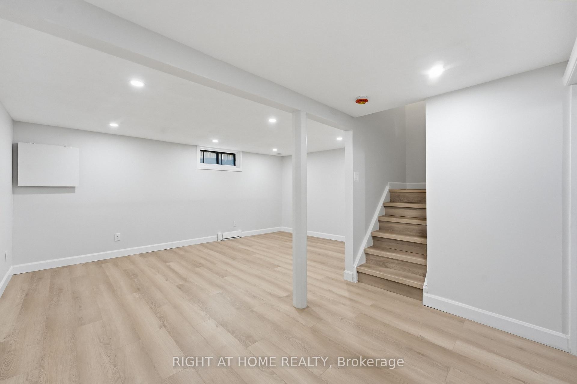 Photo 22 of Unit 3, 7874 Jeanne D'arc Boulevard, Ottawa, Convent Glen North — HOMEH