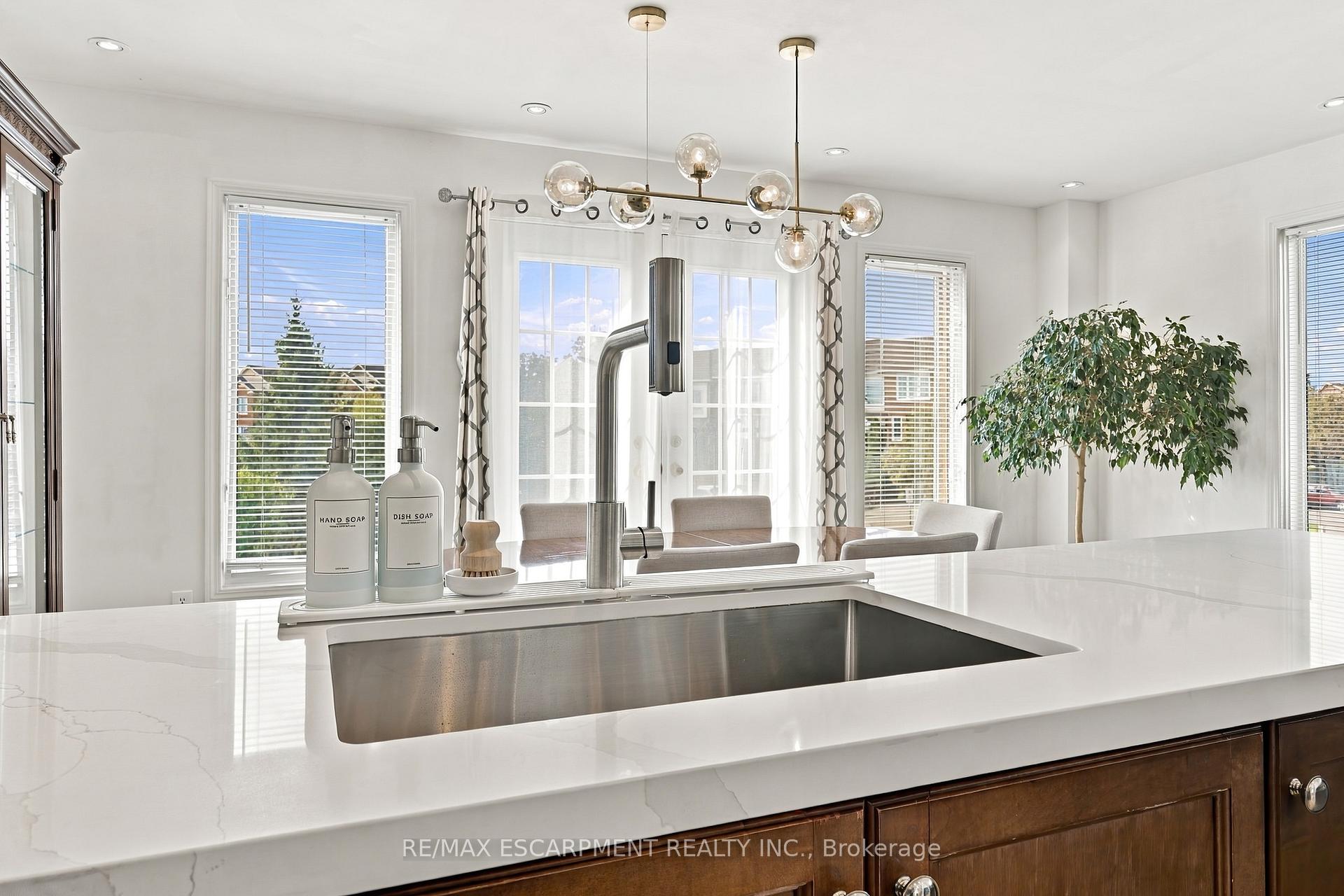 Photo 11 of 2239 Prescott Place, Burlington, Orchard — HOMEH