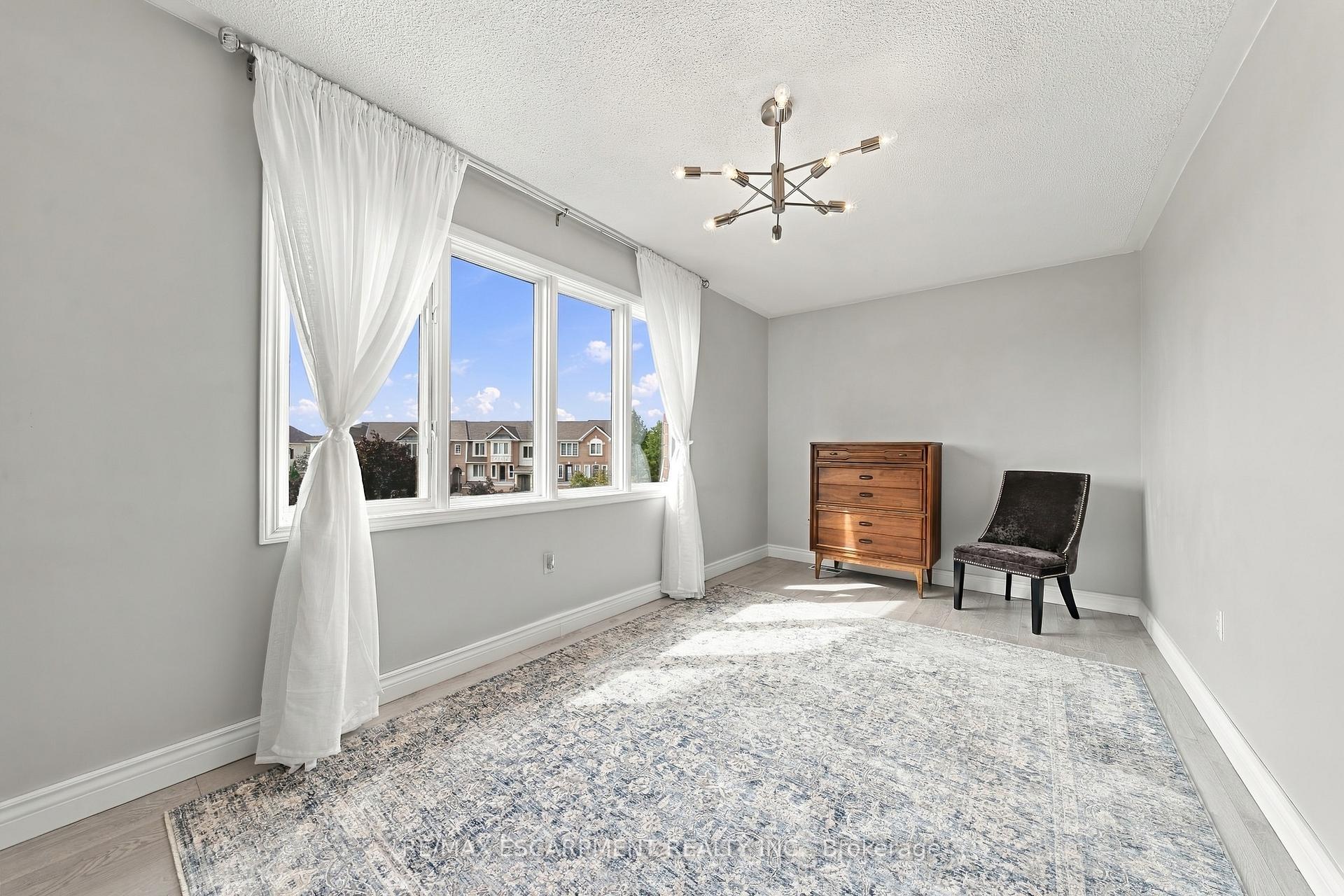 Photo 26 of 2239 Prescott Place, Burlington, Orchard — HOMEH