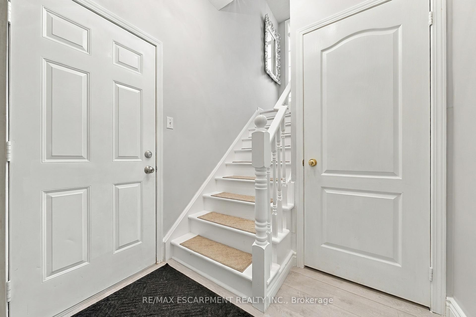Photo 29 of 2239 Prescott Place, Burlington, Orchard — HOMEH