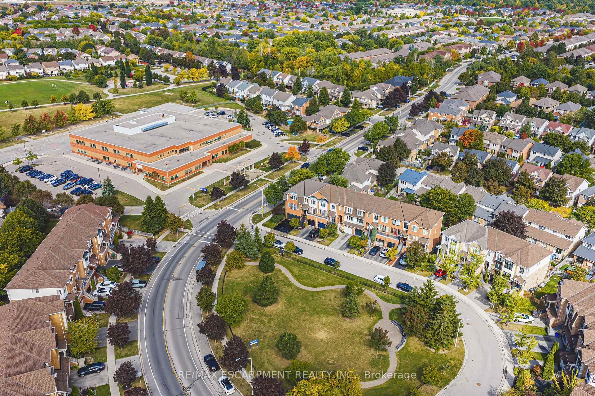 Photo 38 of 2239 Prescott Place, Burlington, Orchard — HOMEH