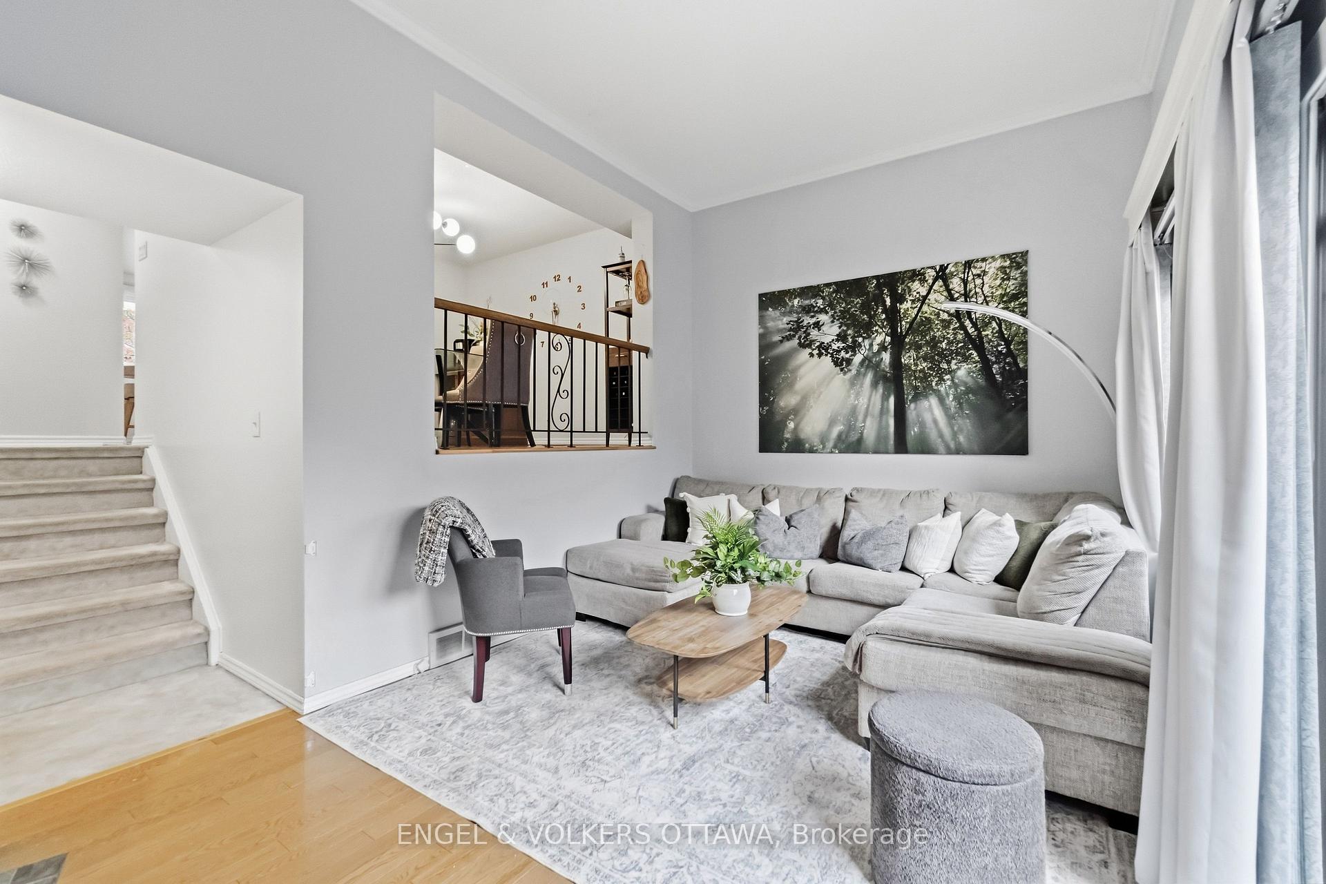 Photo 11 of Unit 18, 2 Bertona Street, Ottawa, Manordale — HOMEH