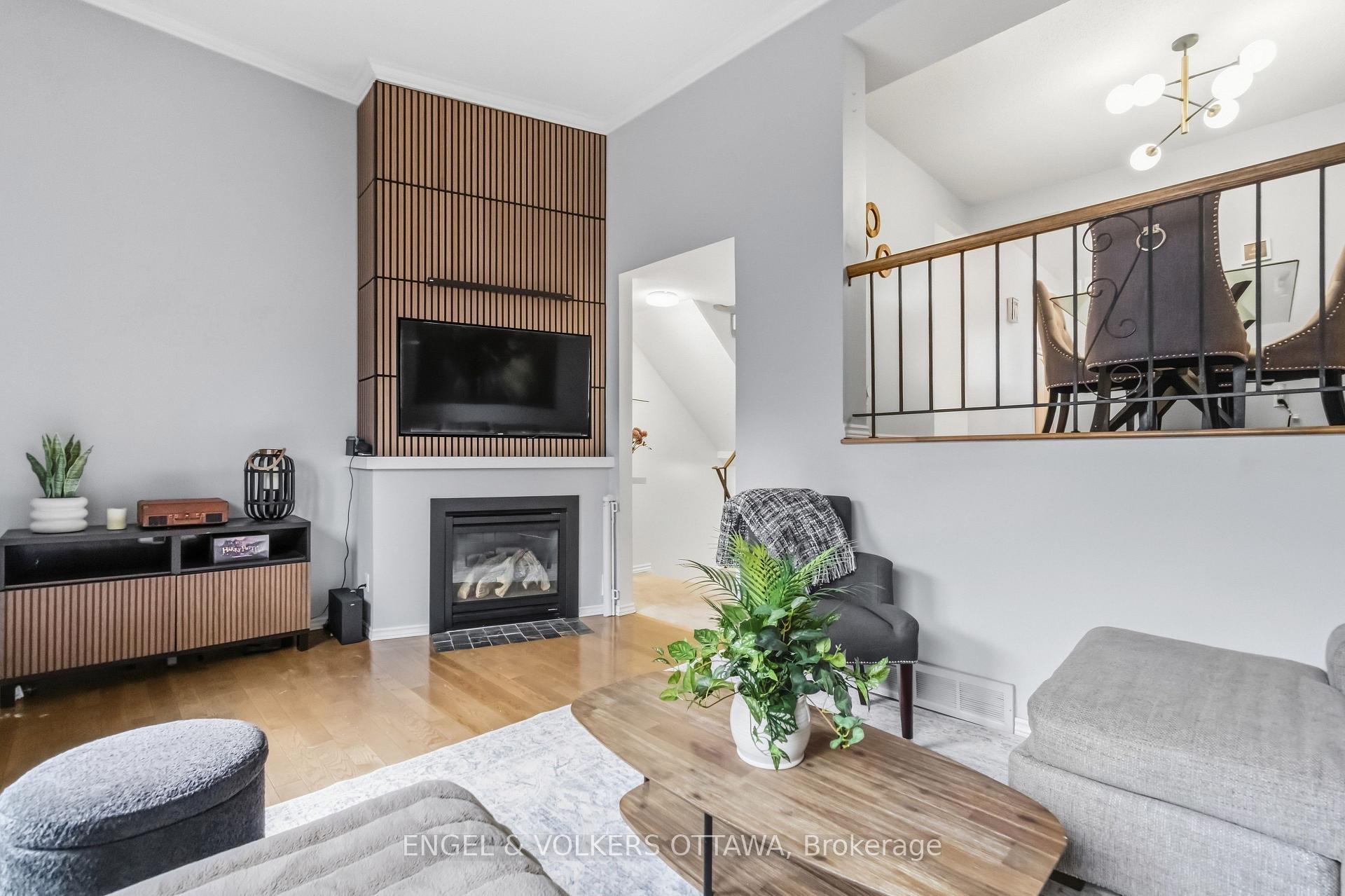 Photo 12 of Unit 18, 2 Bertona Street, Ottawa, Manordale — HOMEH