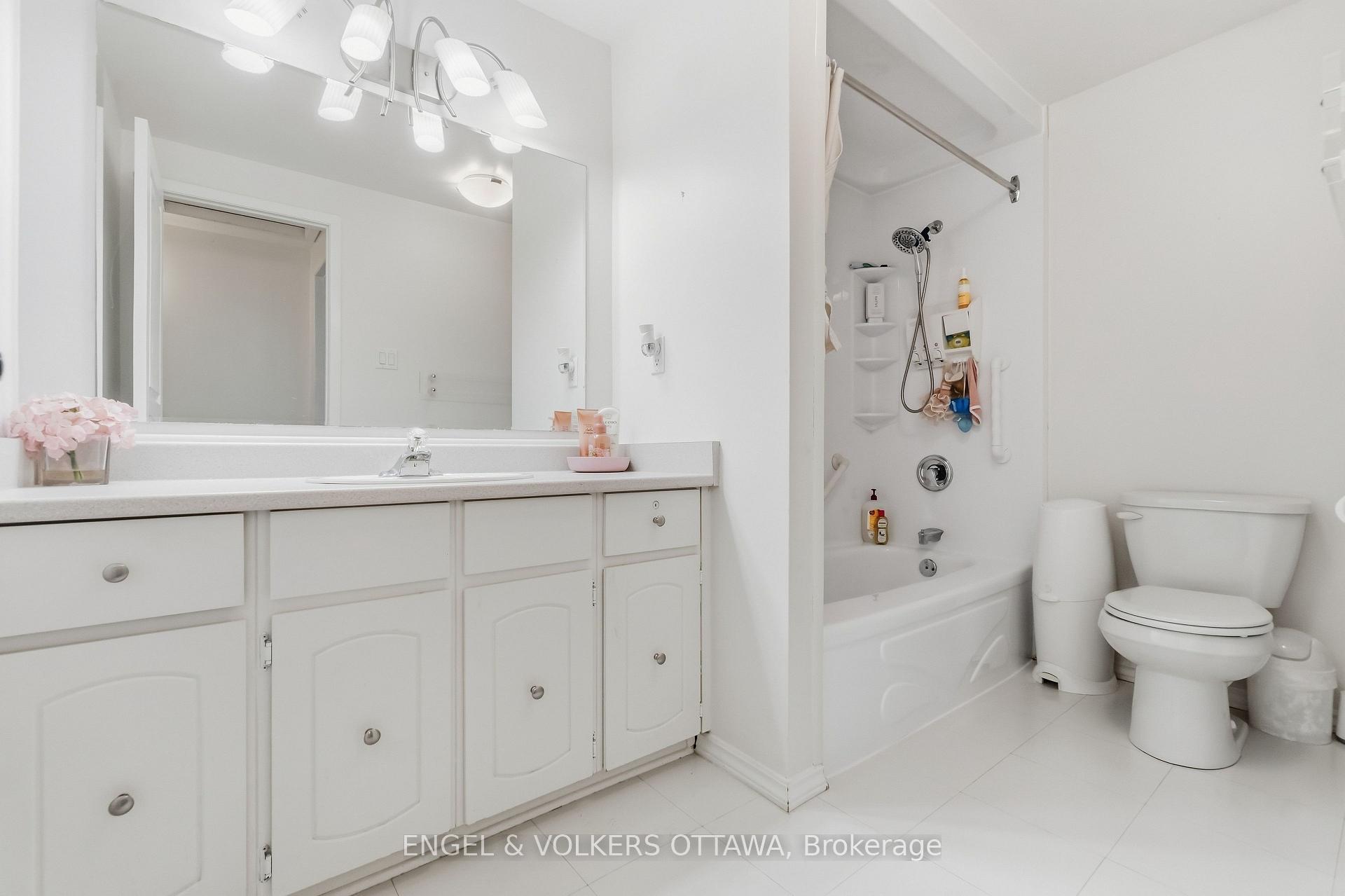 Photo 32 of Unit 18, 2 Bertona Street, Ottawa, Manordale — HOMEH